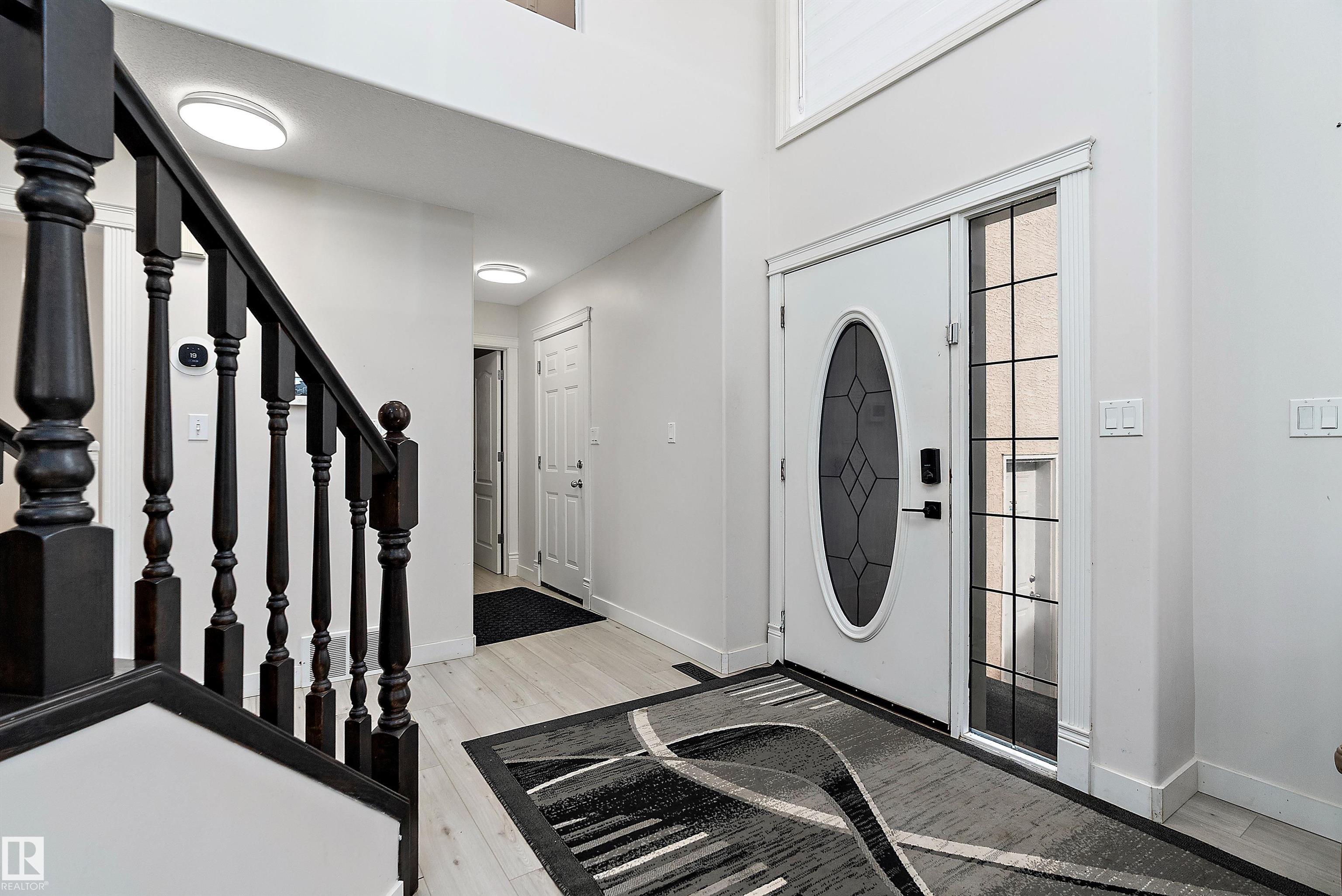 Photo 3 at 7326 166a Avenue NW, Mayliewan, Edmonton