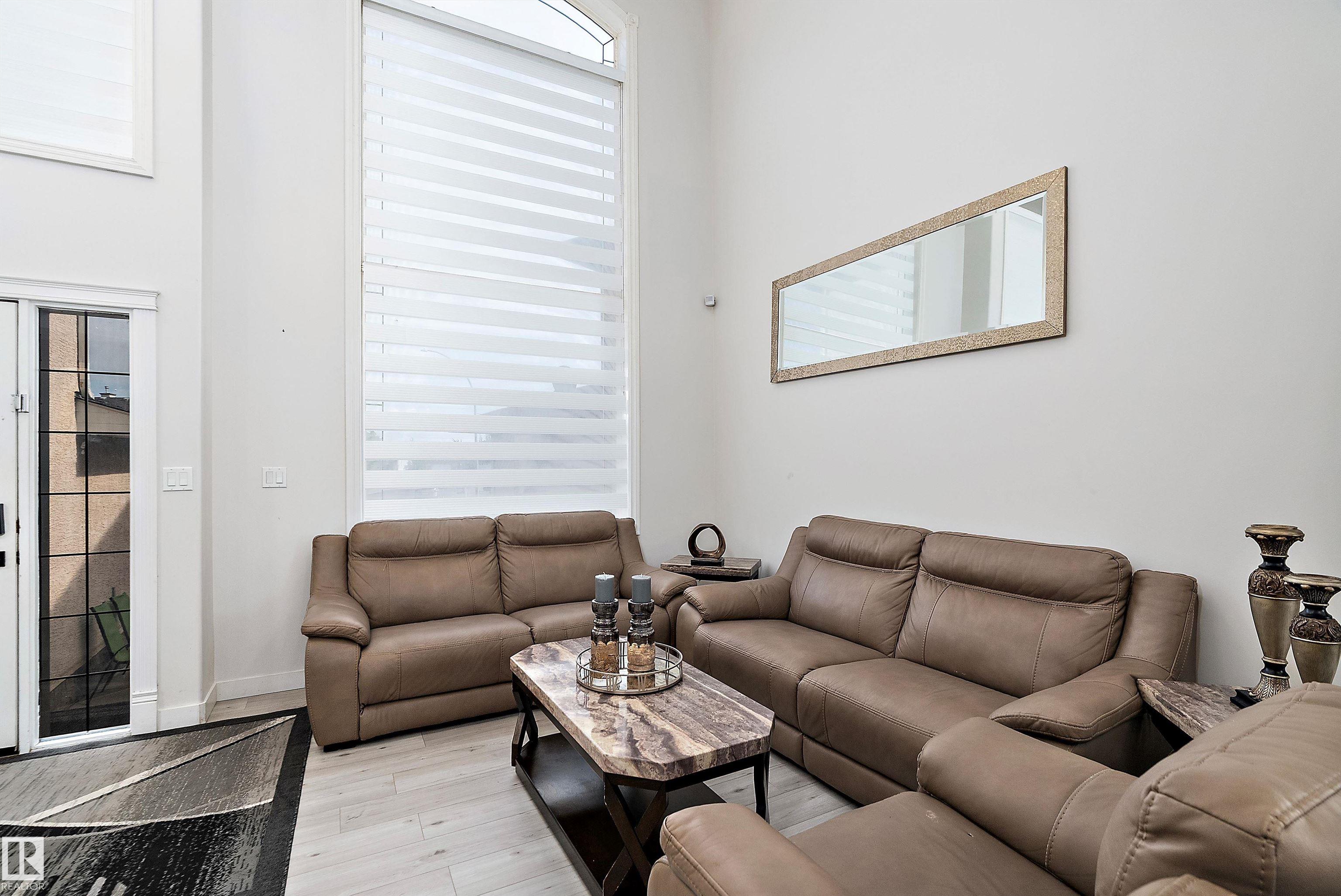 Photo 6 at 7326 166a Avenue NW, Mayliewan, Edmonton