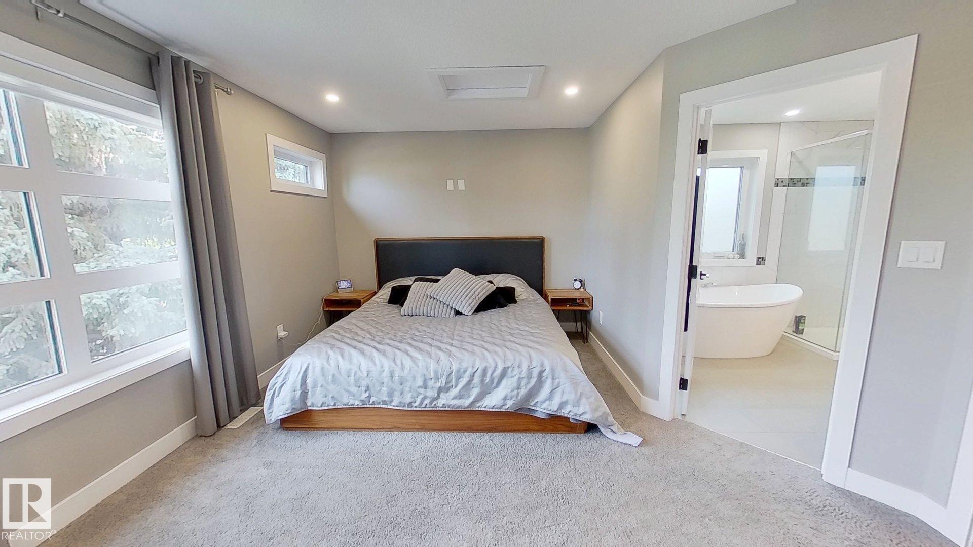 Photo 12 at 8809 148 Street NW, Parkview, Edmonton