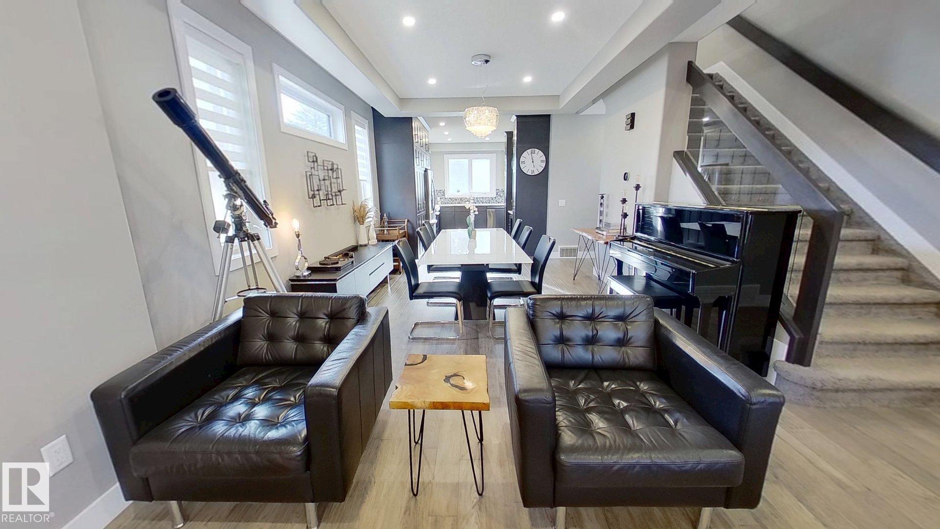 Photo 5 at 8809 148 Street NW, Parkview, Edmonton
