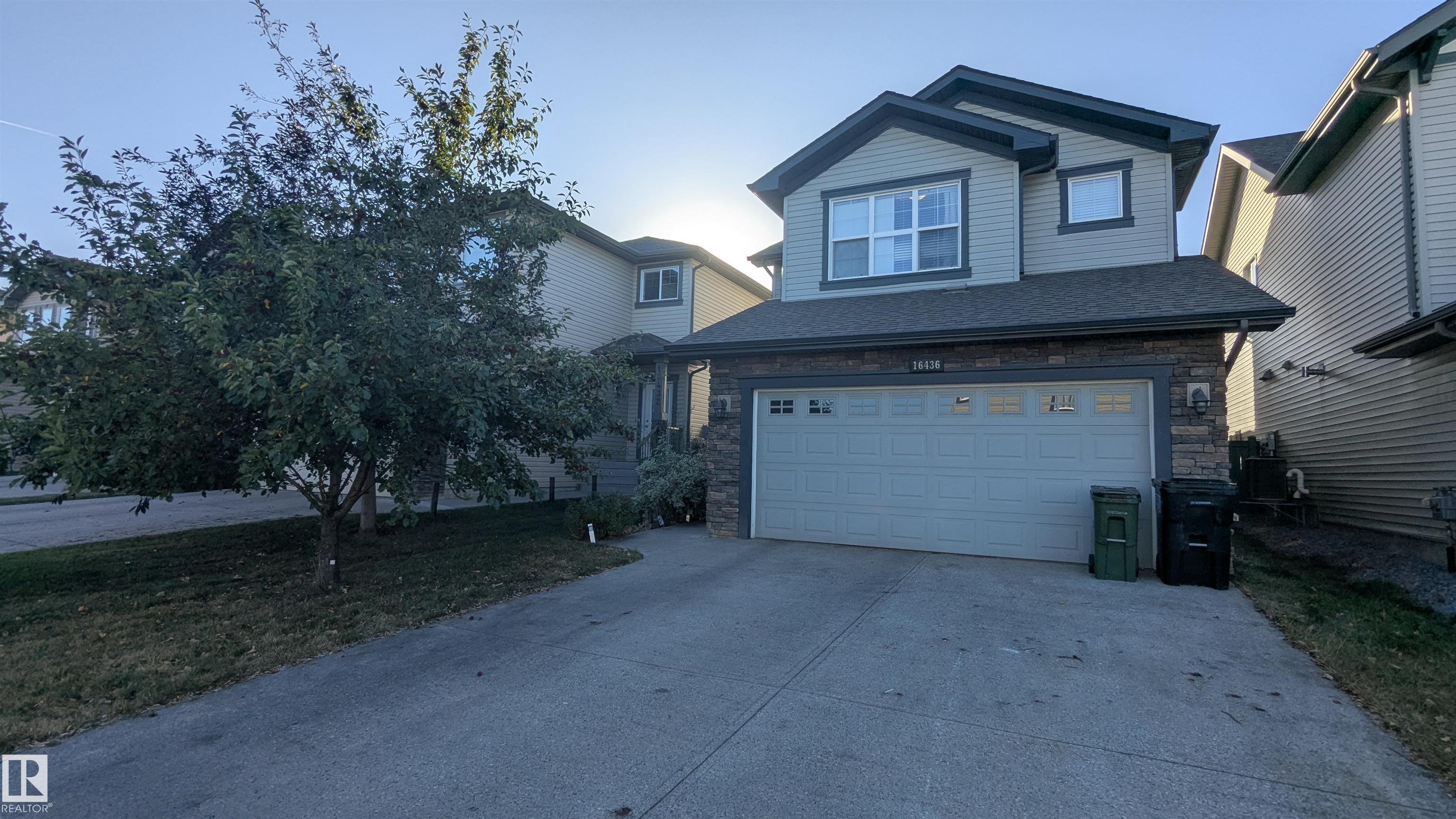16436 136 Street NW, Carlton, Edmonton 