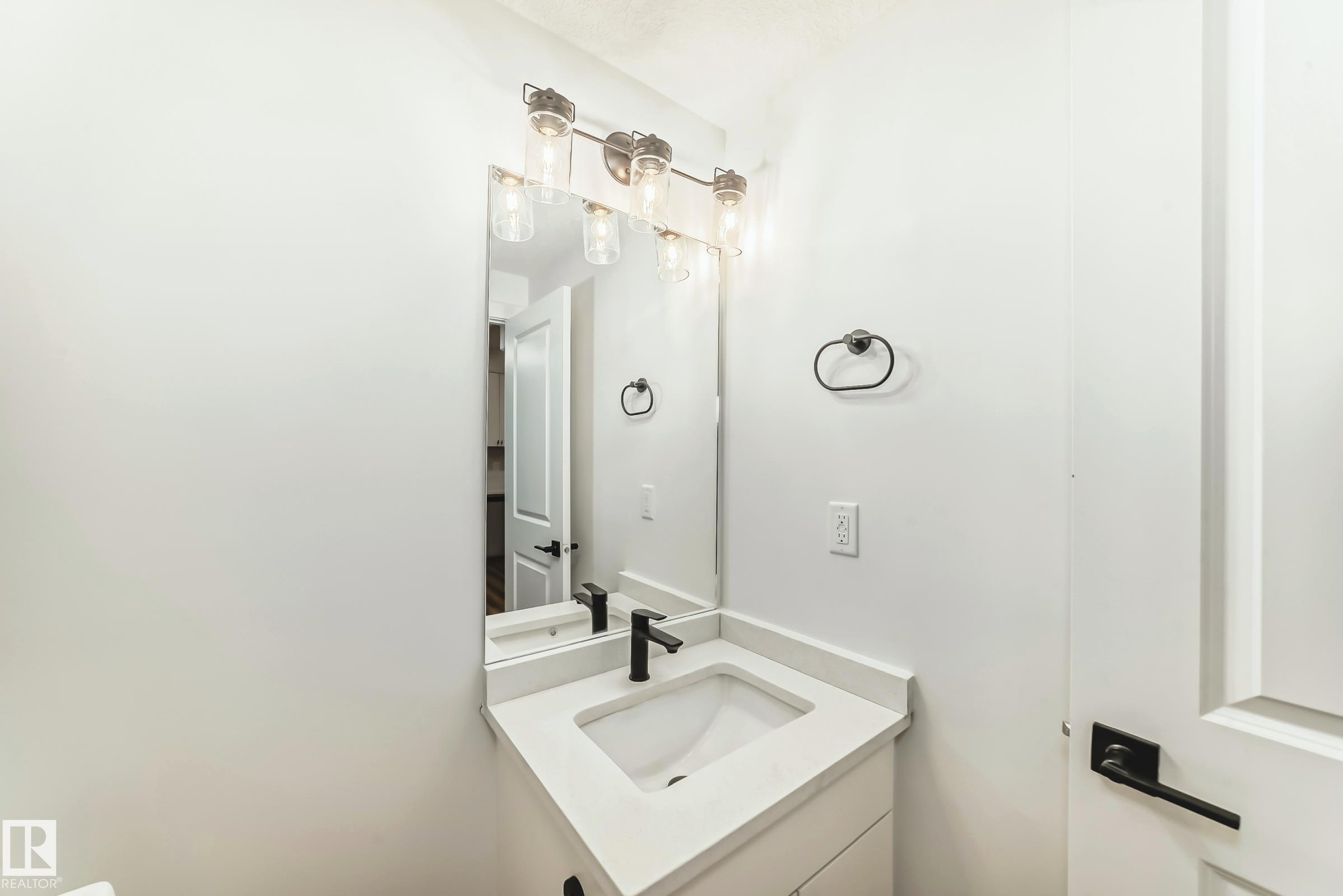 Photo 32 at 3520 42 Avenue, Triomphe Estates, Beaumont