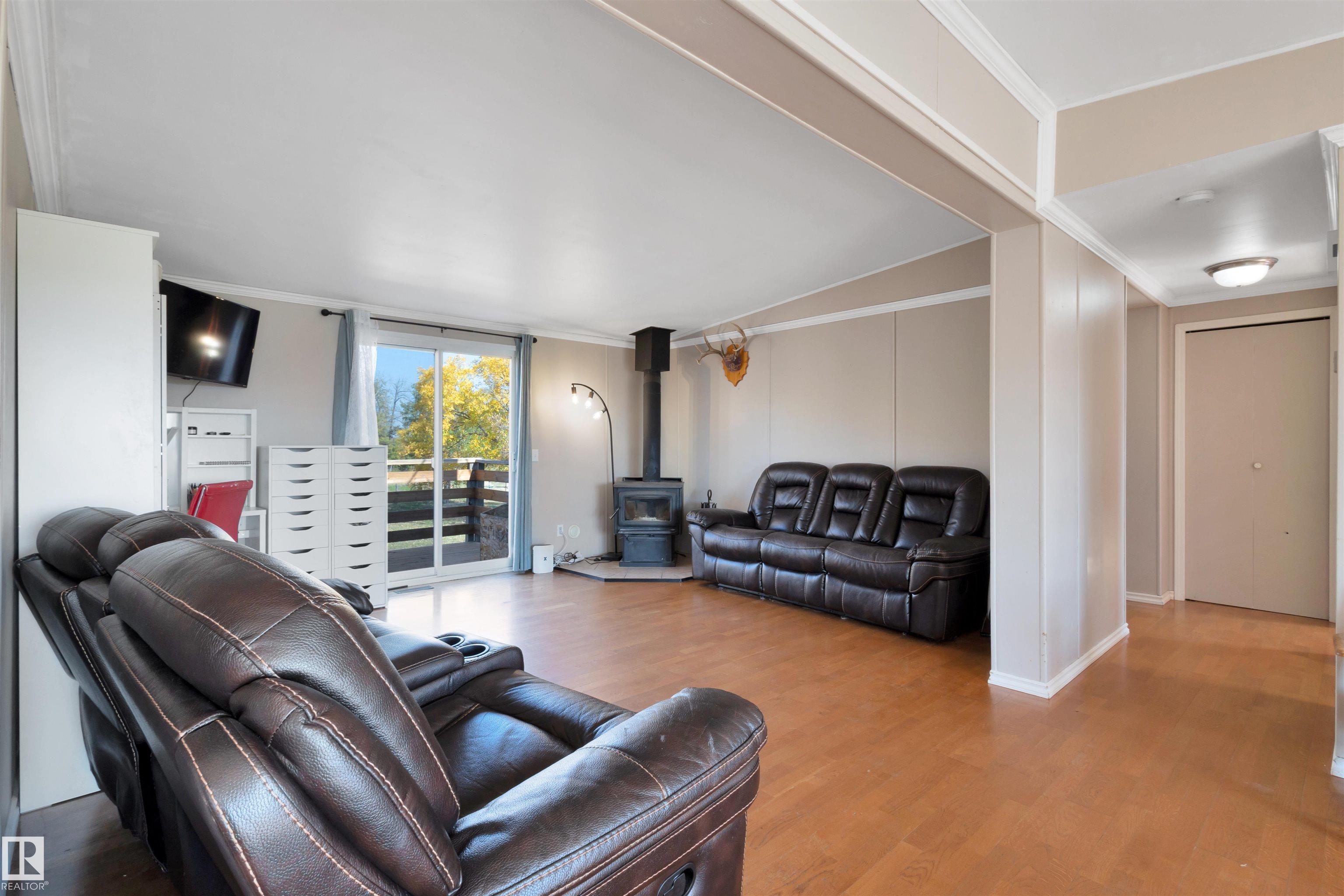 Photo 8 at 49336 Range Road 20, None, Rural Leduc County