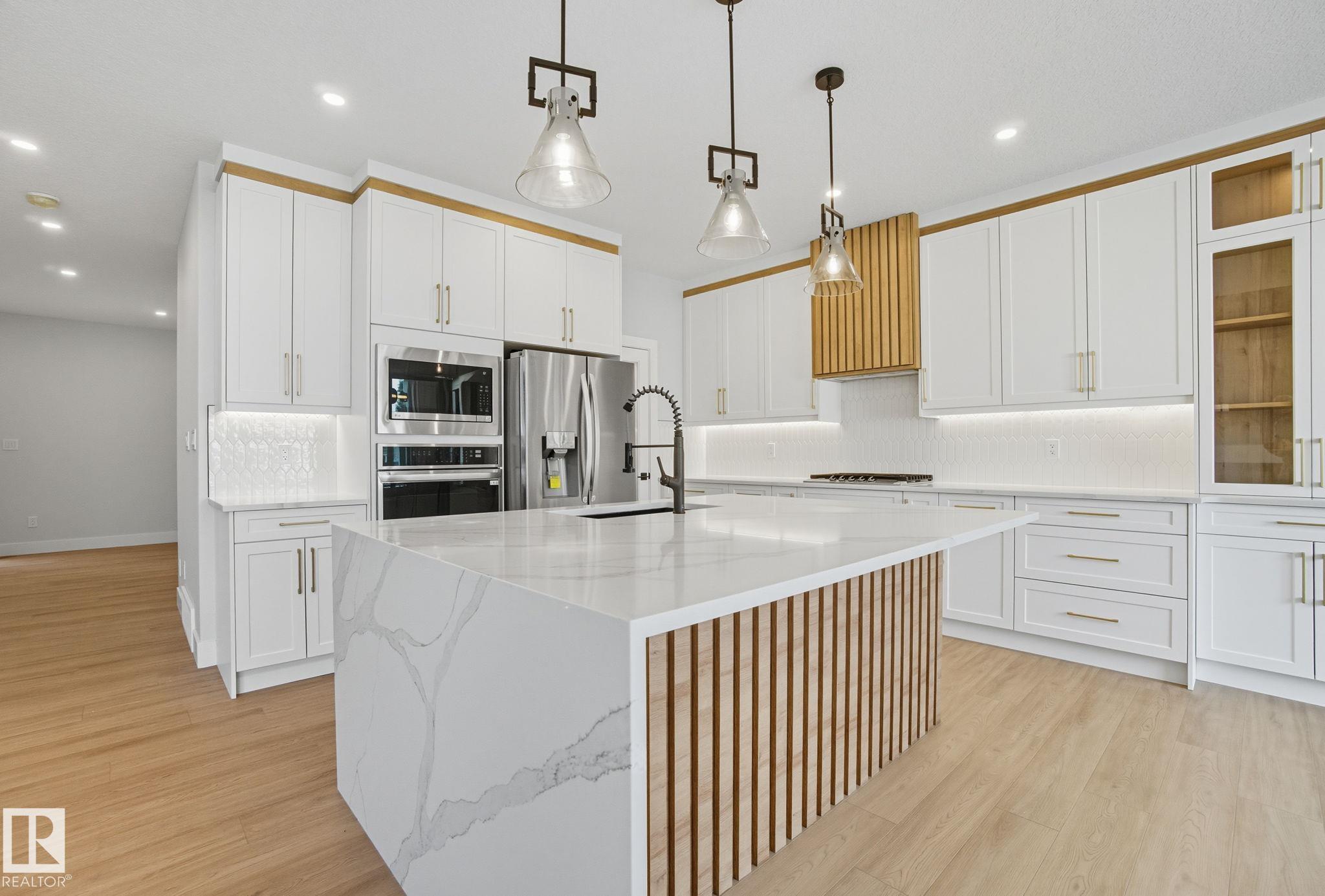 Photo 12 at 3 Horizon Link, Hilldowns, Spruce Grove