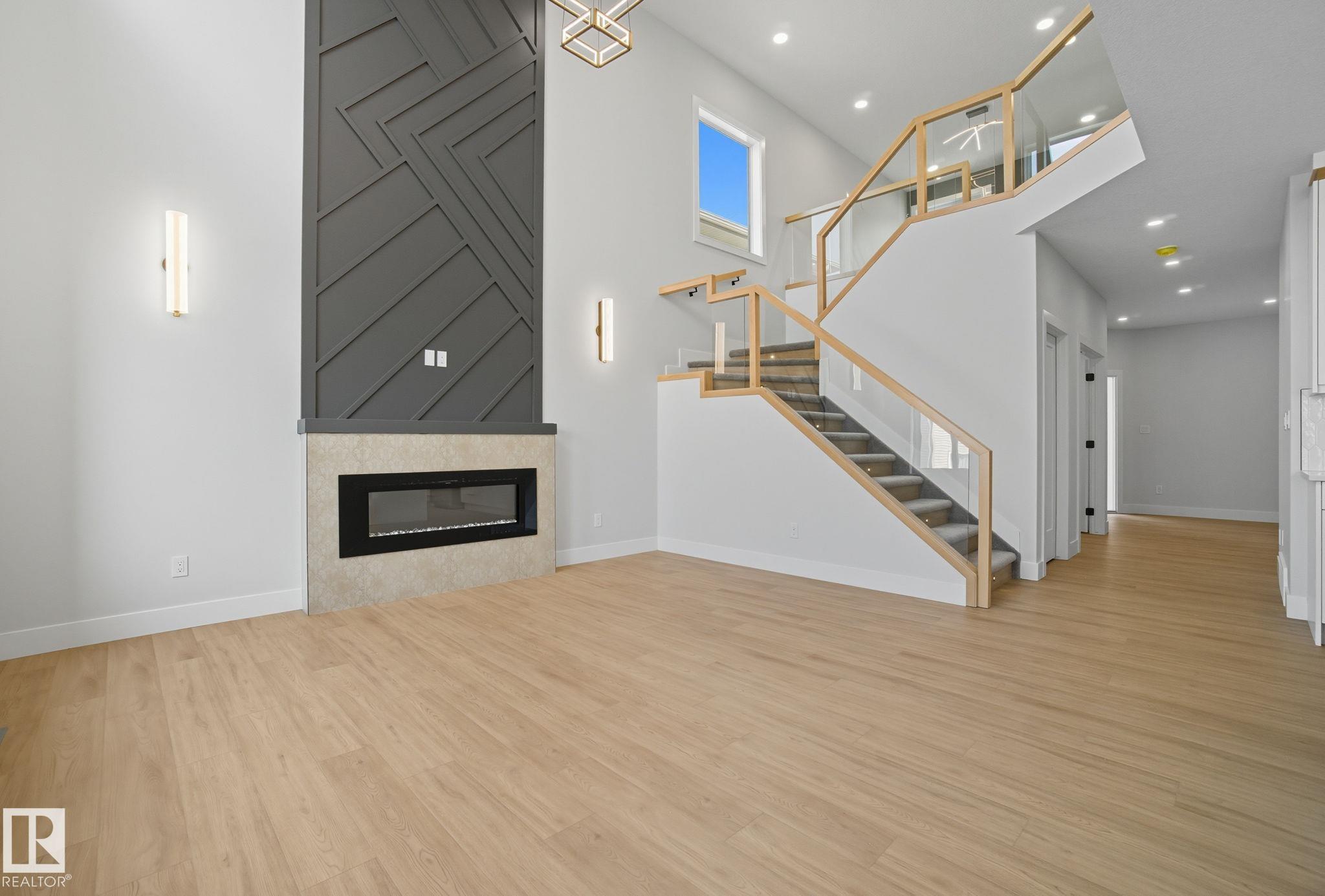 Photo 3 at 3 Horizon Link, Hilldowns, Spruce Grove