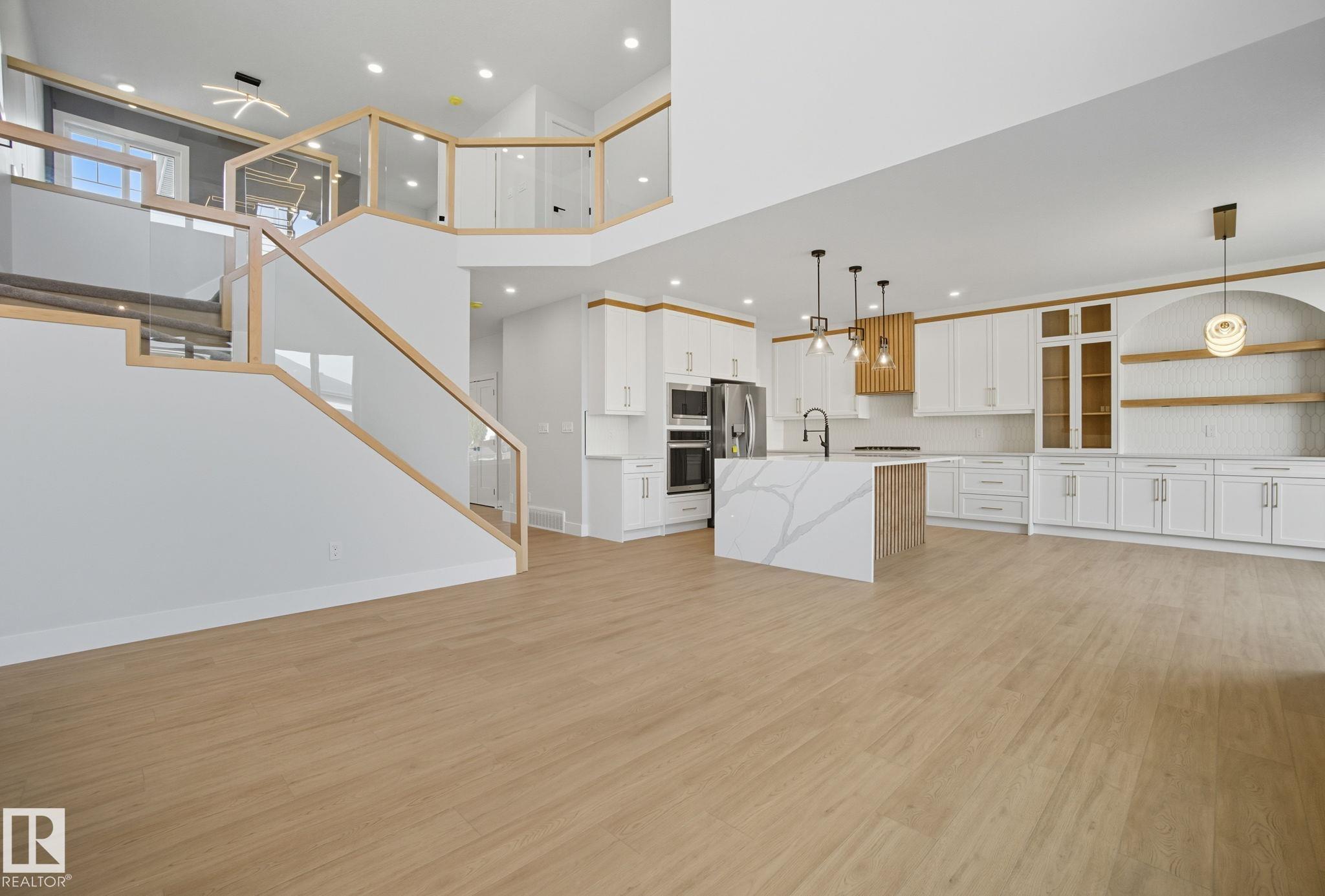 Photo 4 at 3 Horizon Link, Hilldowns, Spruce Grove
