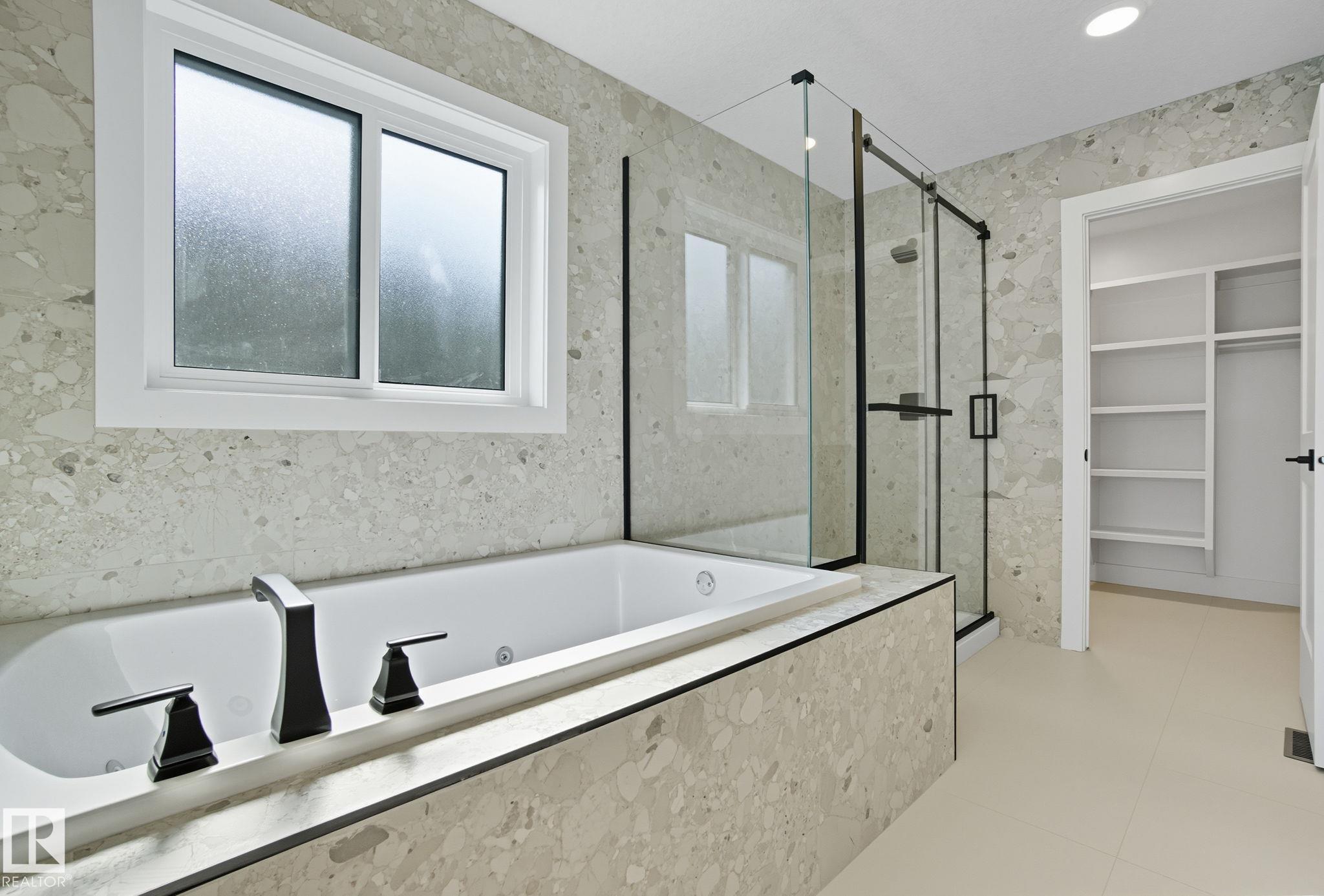 Photo 30 at 4 Harley Way, Hilldowns, Spruce Grove