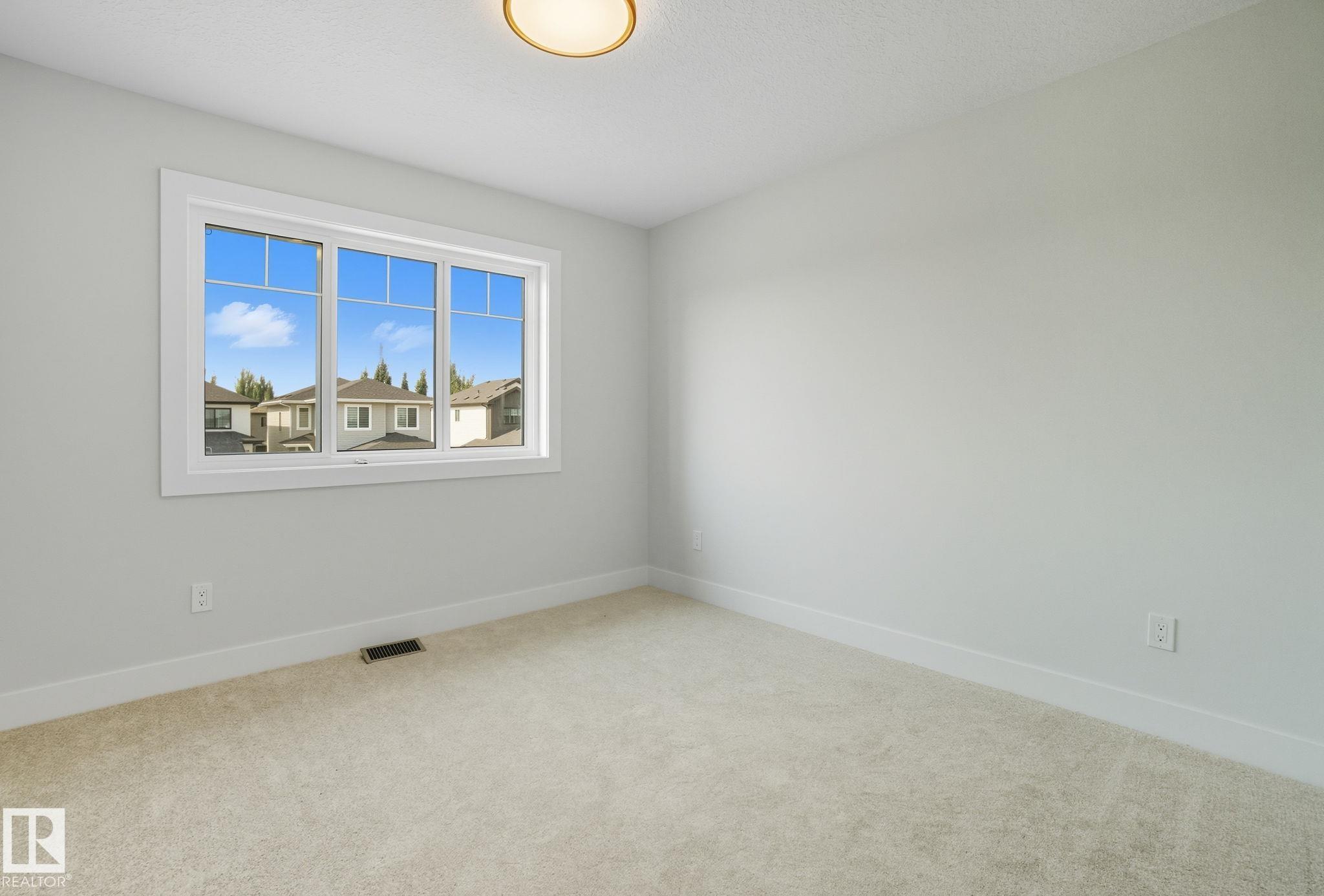 Photo 33 at 4 Harley Way, Hilldowns, Spruce Grove