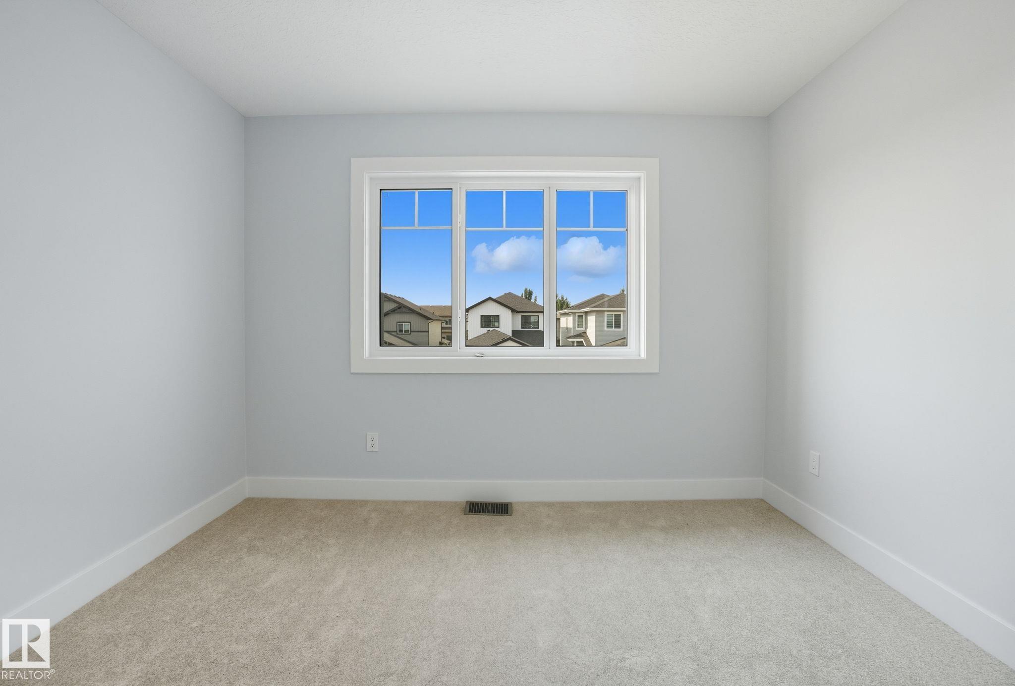 Photo 34 at 4 Harley Way, Hilldowns, Spruce Grove