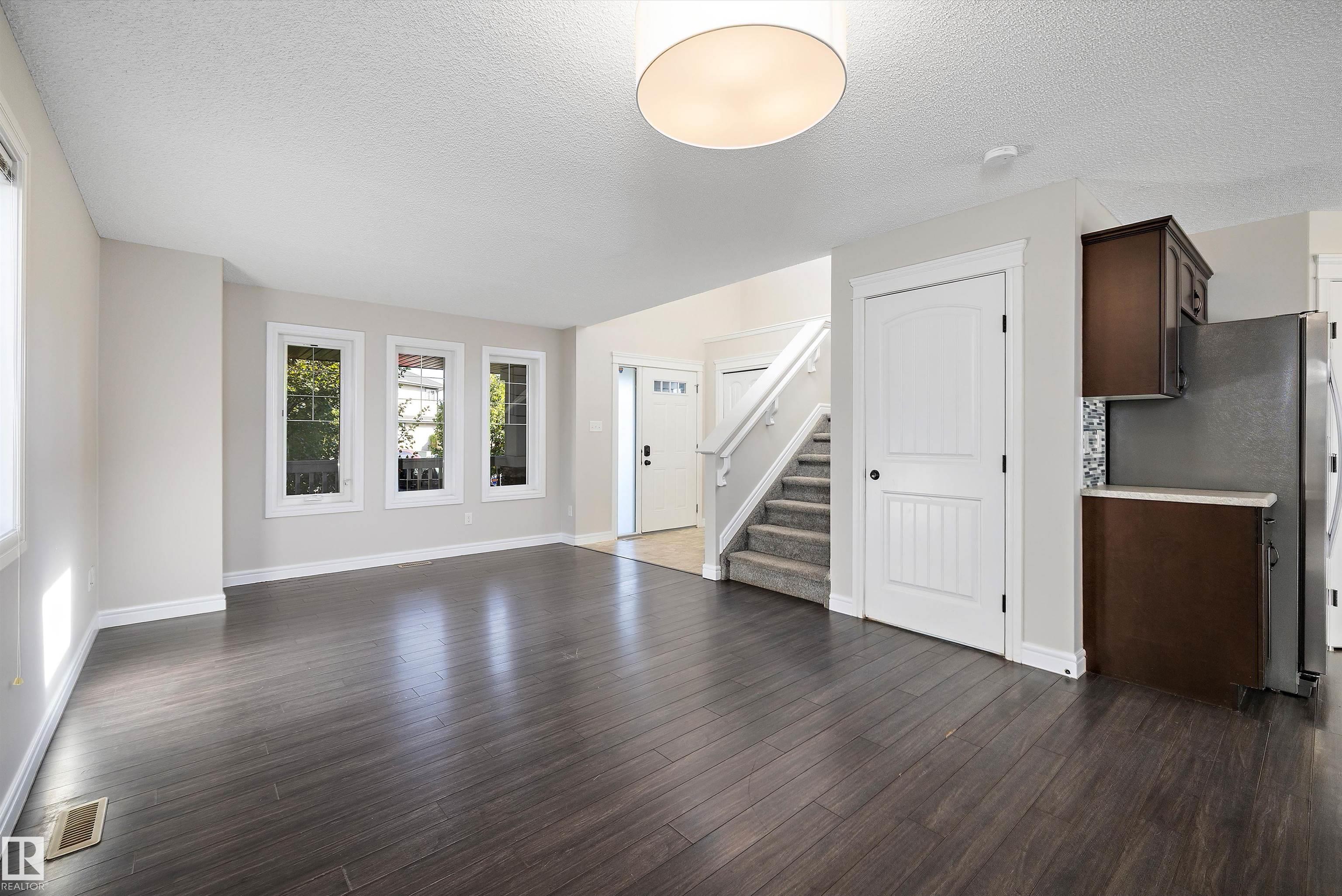 Photo 12 at 1104 161 Street SW, Glenridding Heights, Edmonton