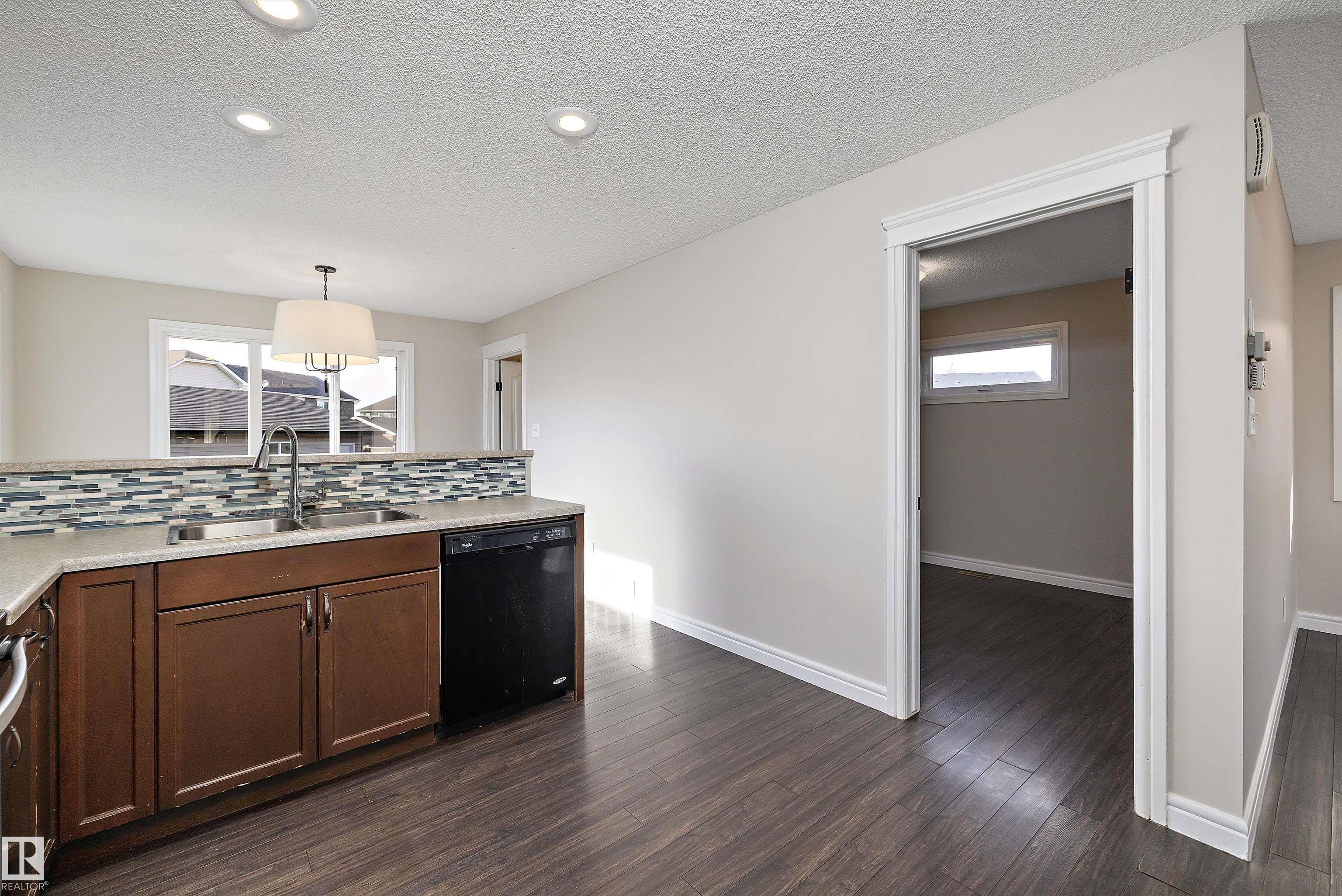 Photo 16 at 1104 161 Street SW, Glenridding Heights, Edmonton