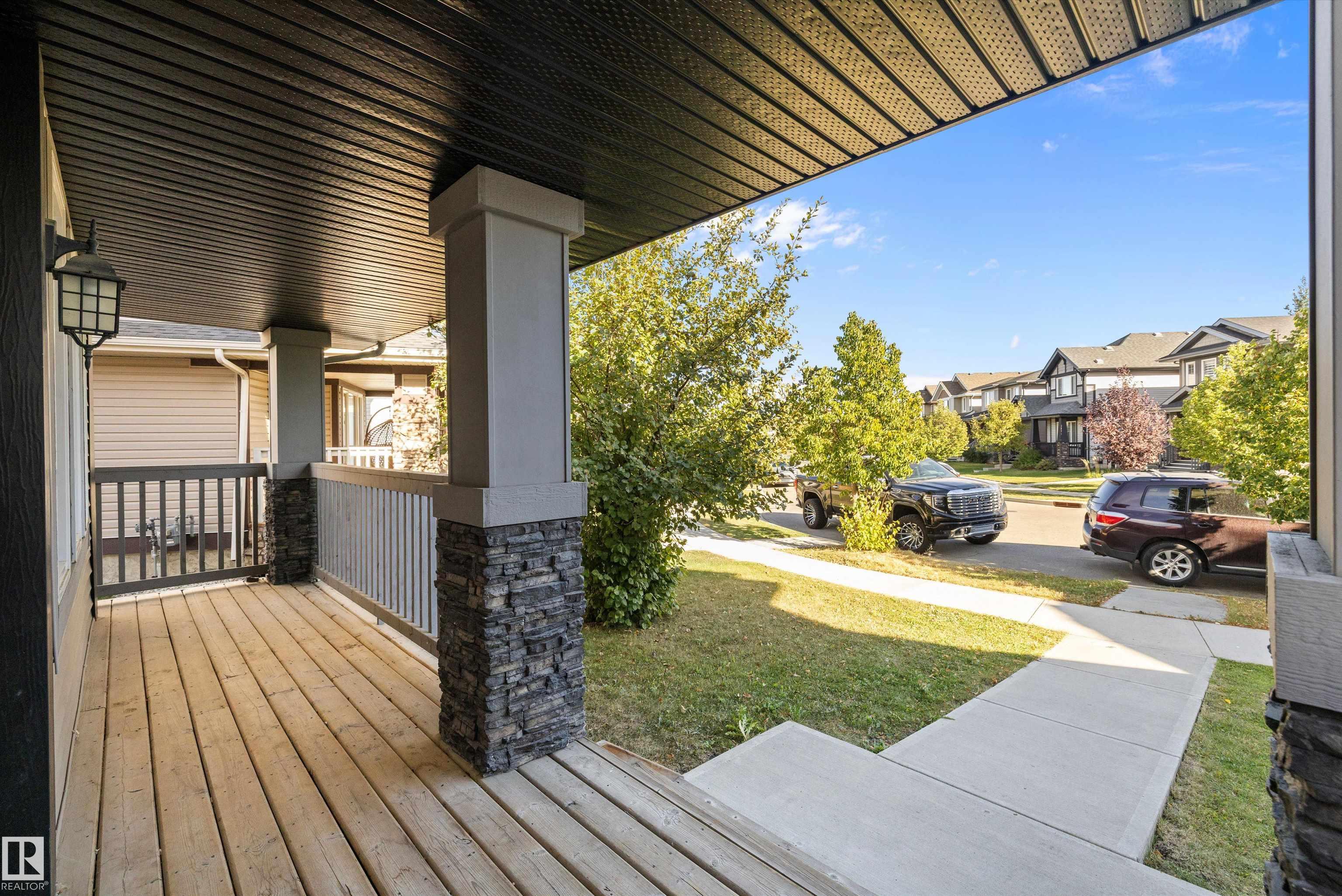 Photo 5 at 1104 161 Street SW, Glenridding Heights, Edmonton