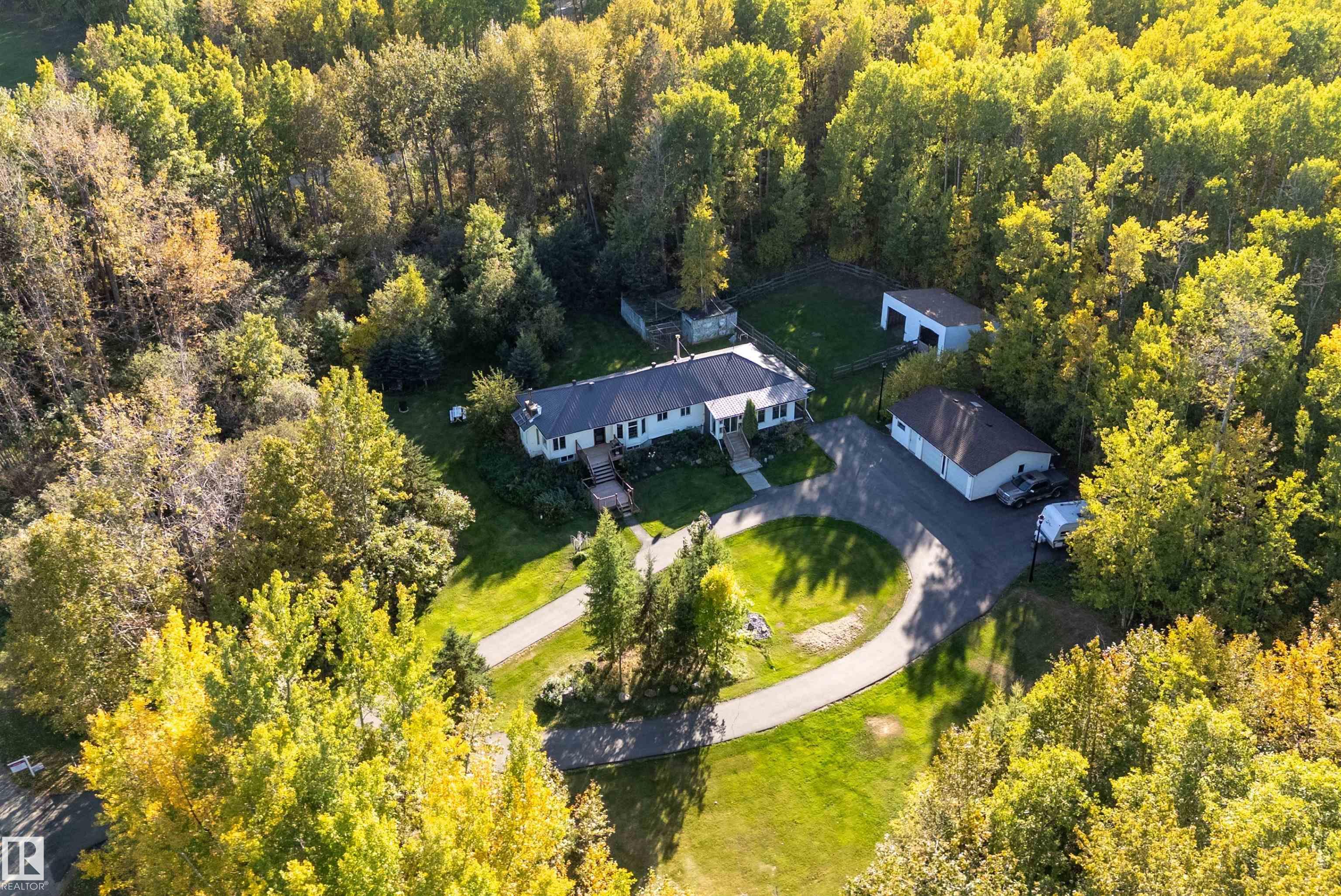 Photo 5 at 4 - 54113 Rge Road 13, Parkland Heights, Rural Parkland County