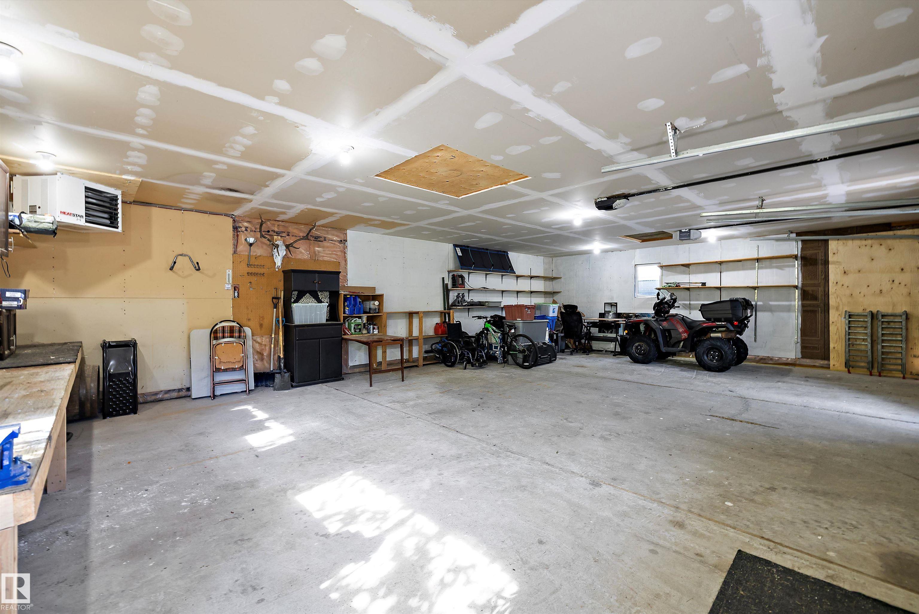 Photo 58 at 4 - 54113 Rge Road 13, Parkland Heights, Rural Parkland County