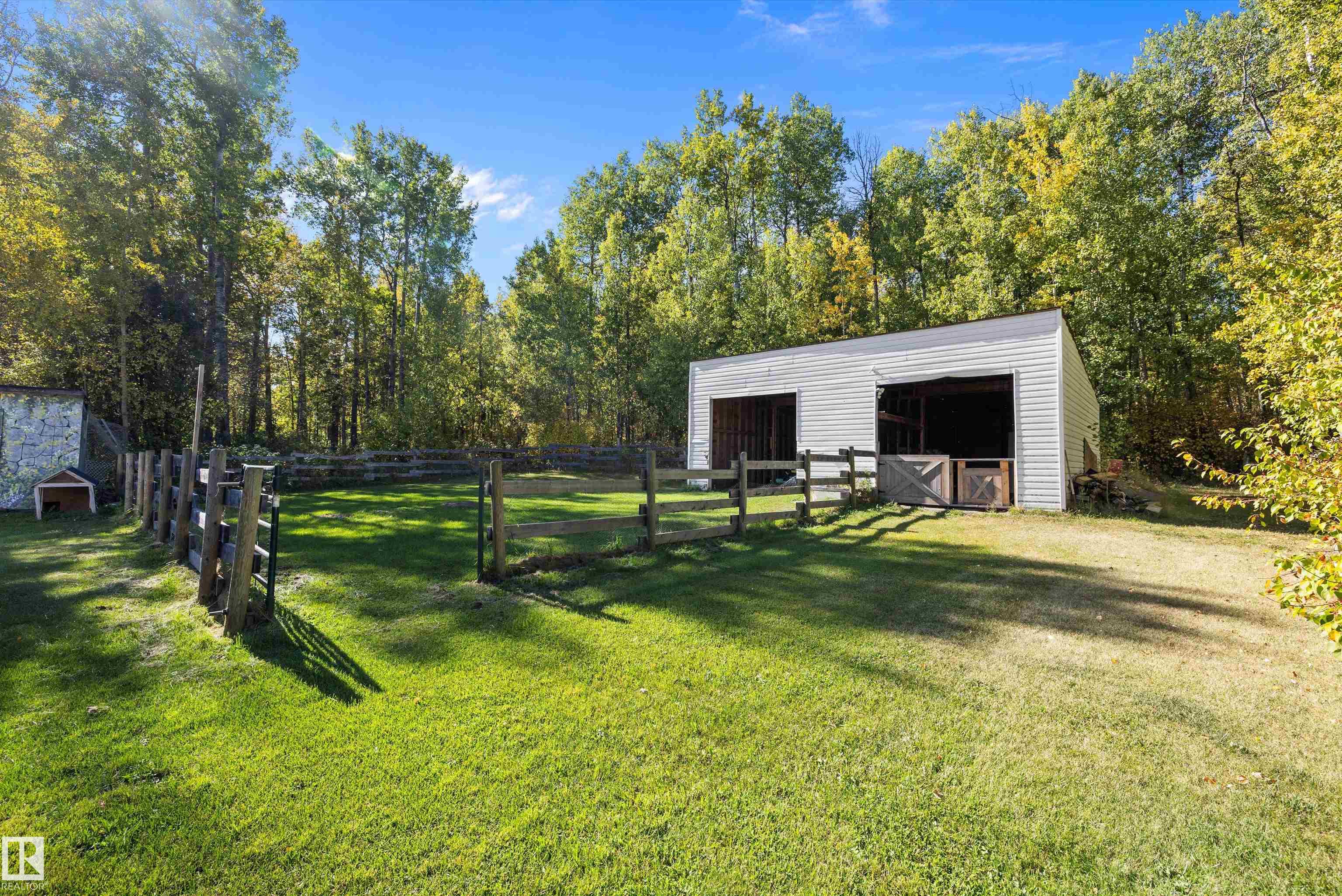 Photo 70 at 4 - 54113 Rge Road 13, Parkland Heights, Rural Parkland County