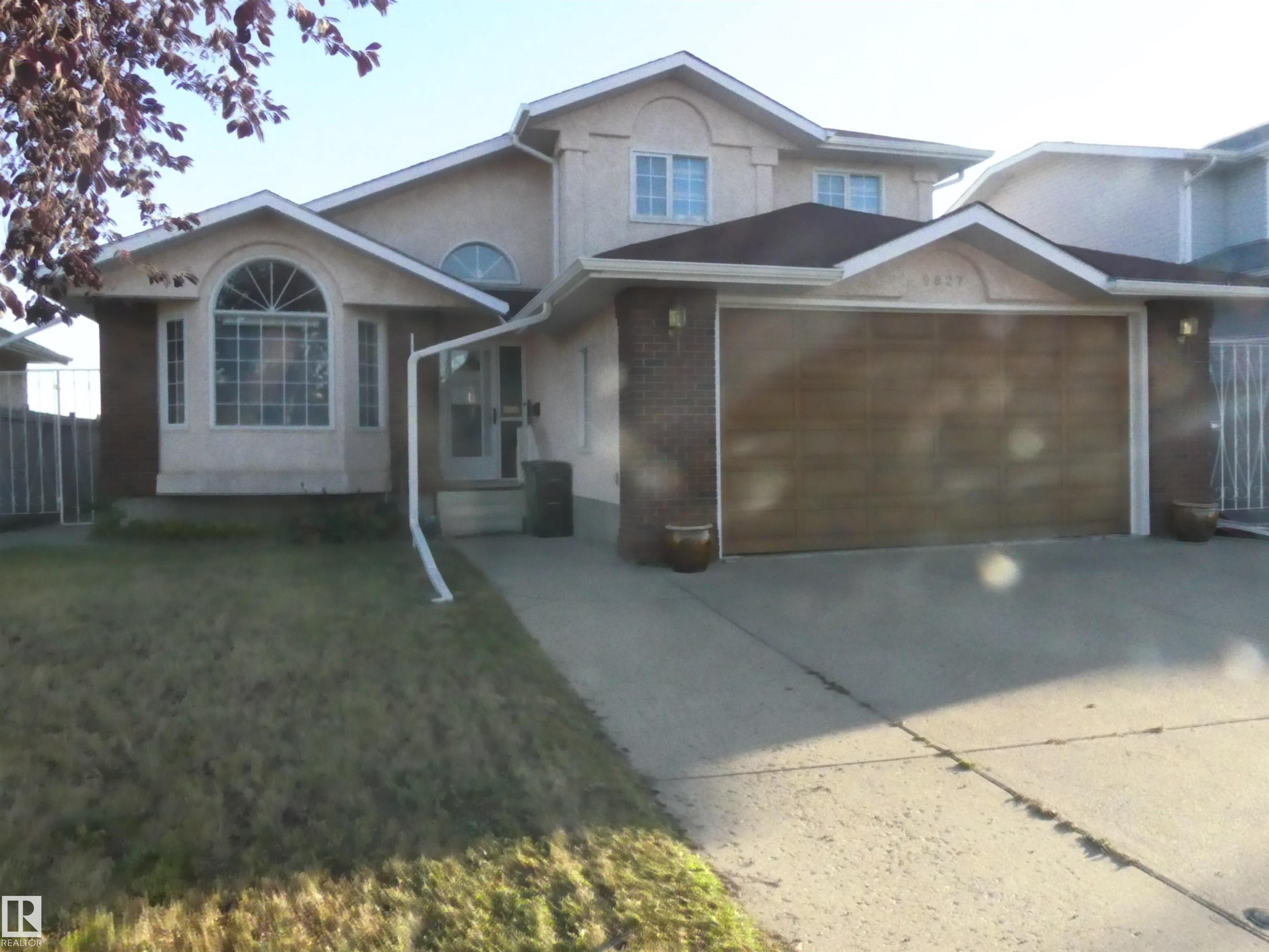 9827 175 Avenue NW, Elsinore, Edmonton 
