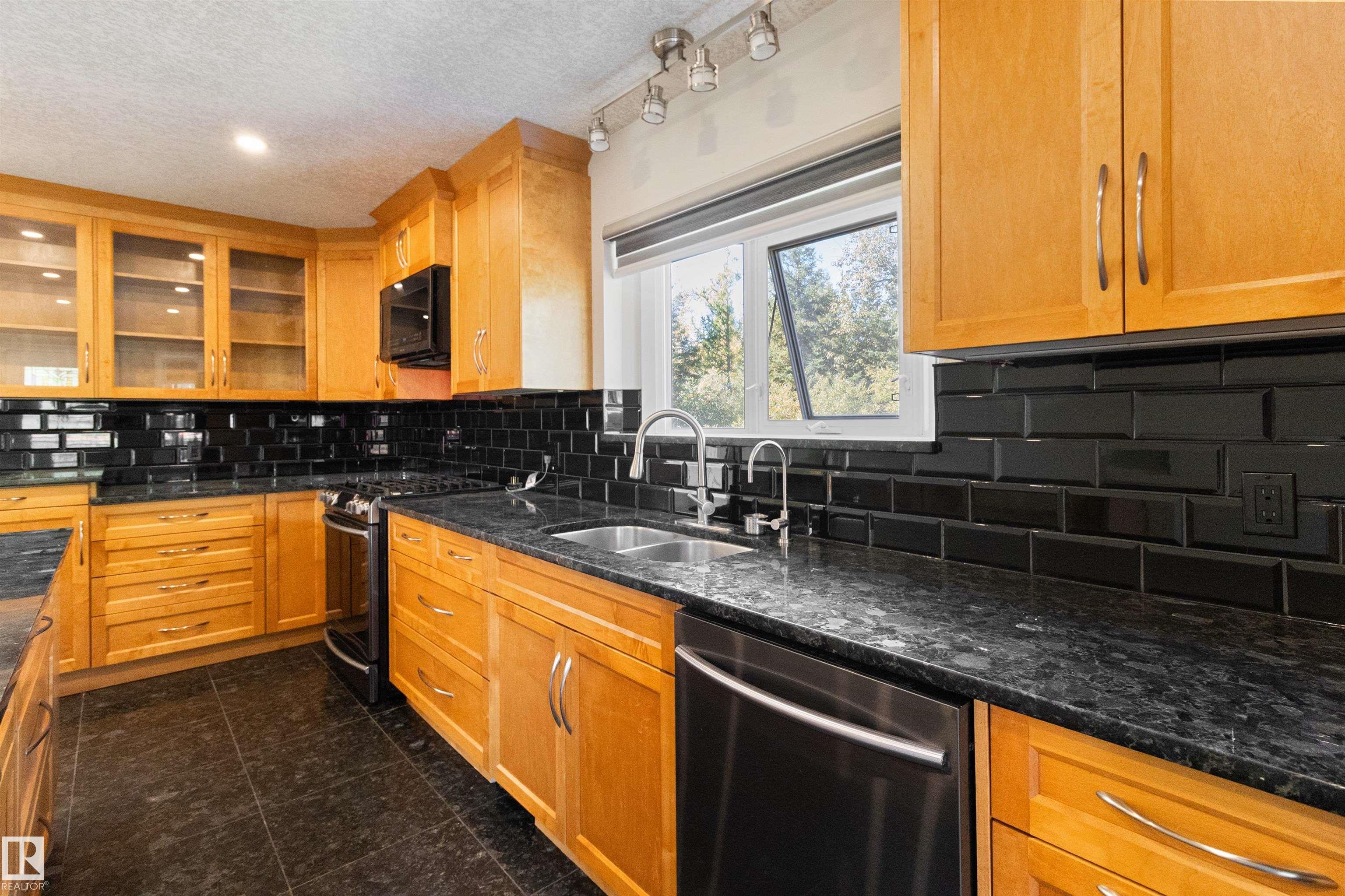 Photo 15 at 230A 50509 Rge Rd 221, Tiebeke Estates, Rural Leduc County