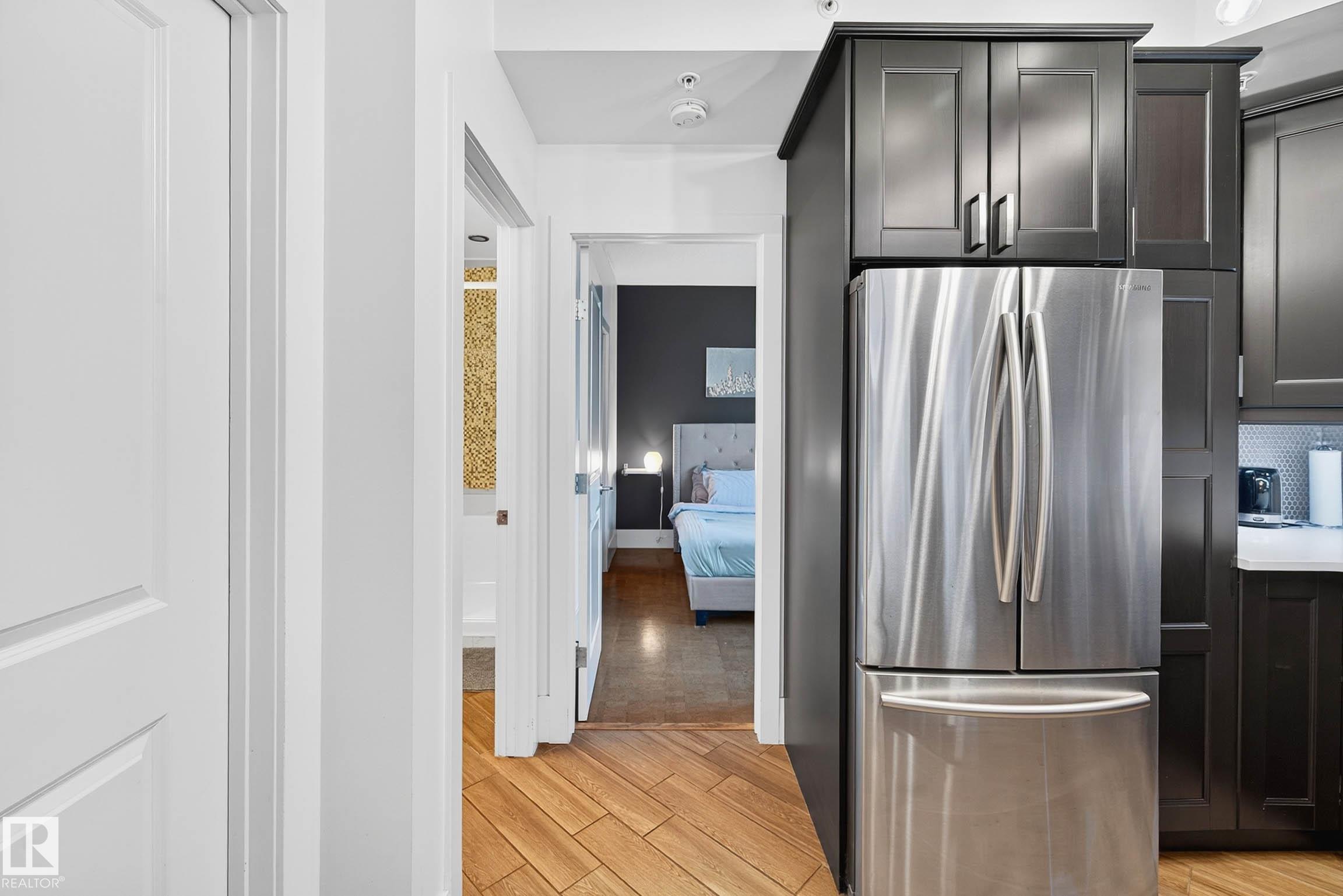 Photo 12 at 401 - 10504 99 Avenue NW, Downtown, Edmonton