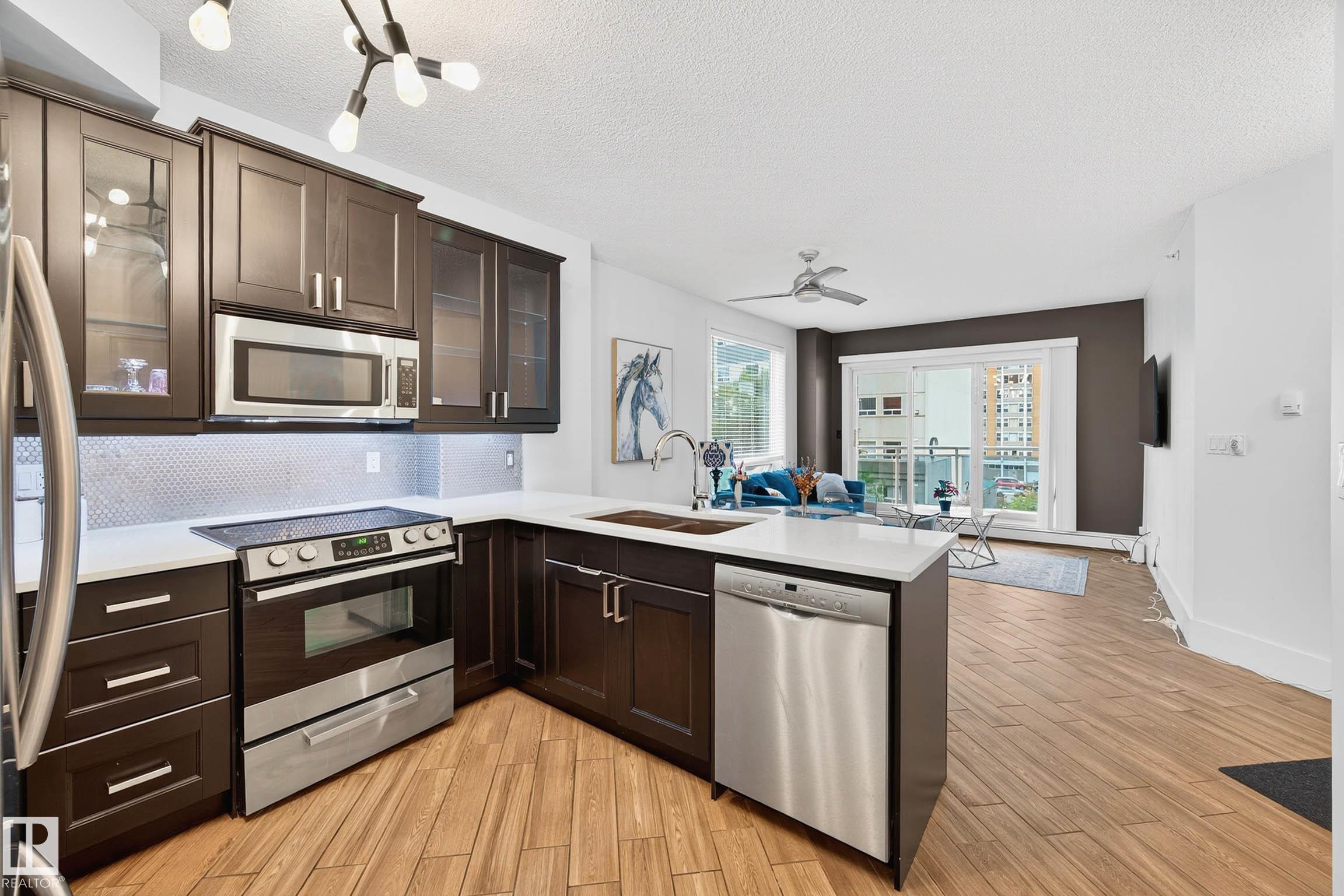 Photo 8 at 401 - 10504 99 Avenue NW, Downtown, Edmonton