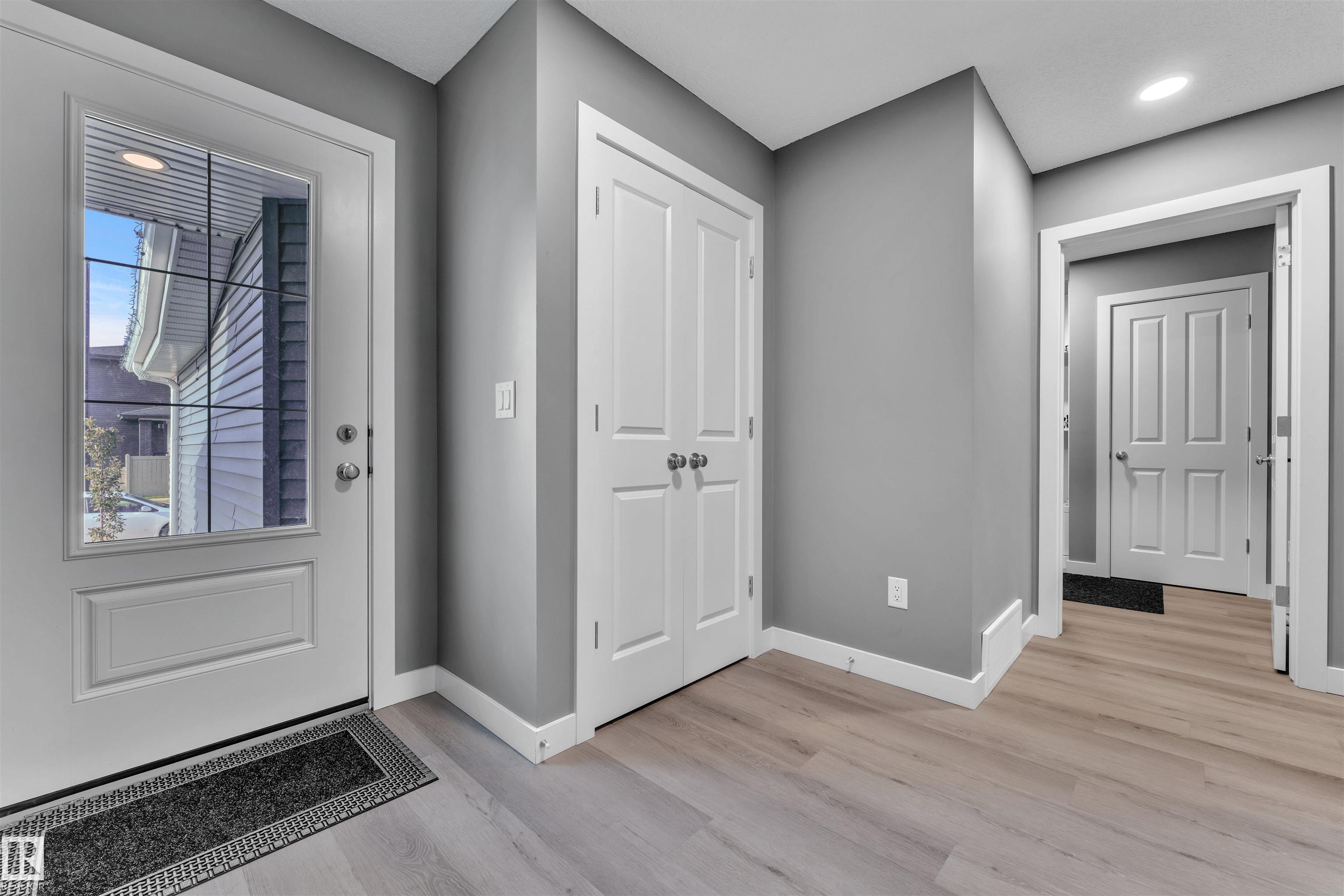 Photo 7 at 6919 54 Avenue, Elan, Beaumont