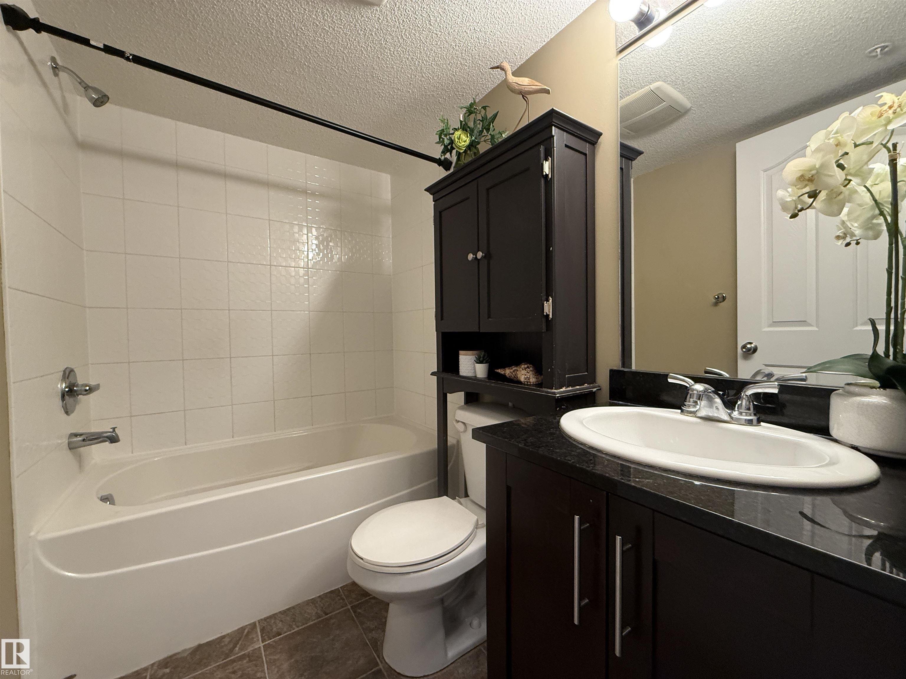 Photo 8 at 214 - 274 Mcconachie Drive NW, McConachie Area, Edmonton