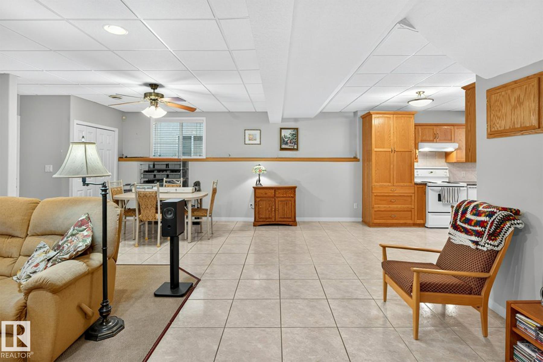 Photo 37 at 15711 135 Street NW, Carlton, Edmonton