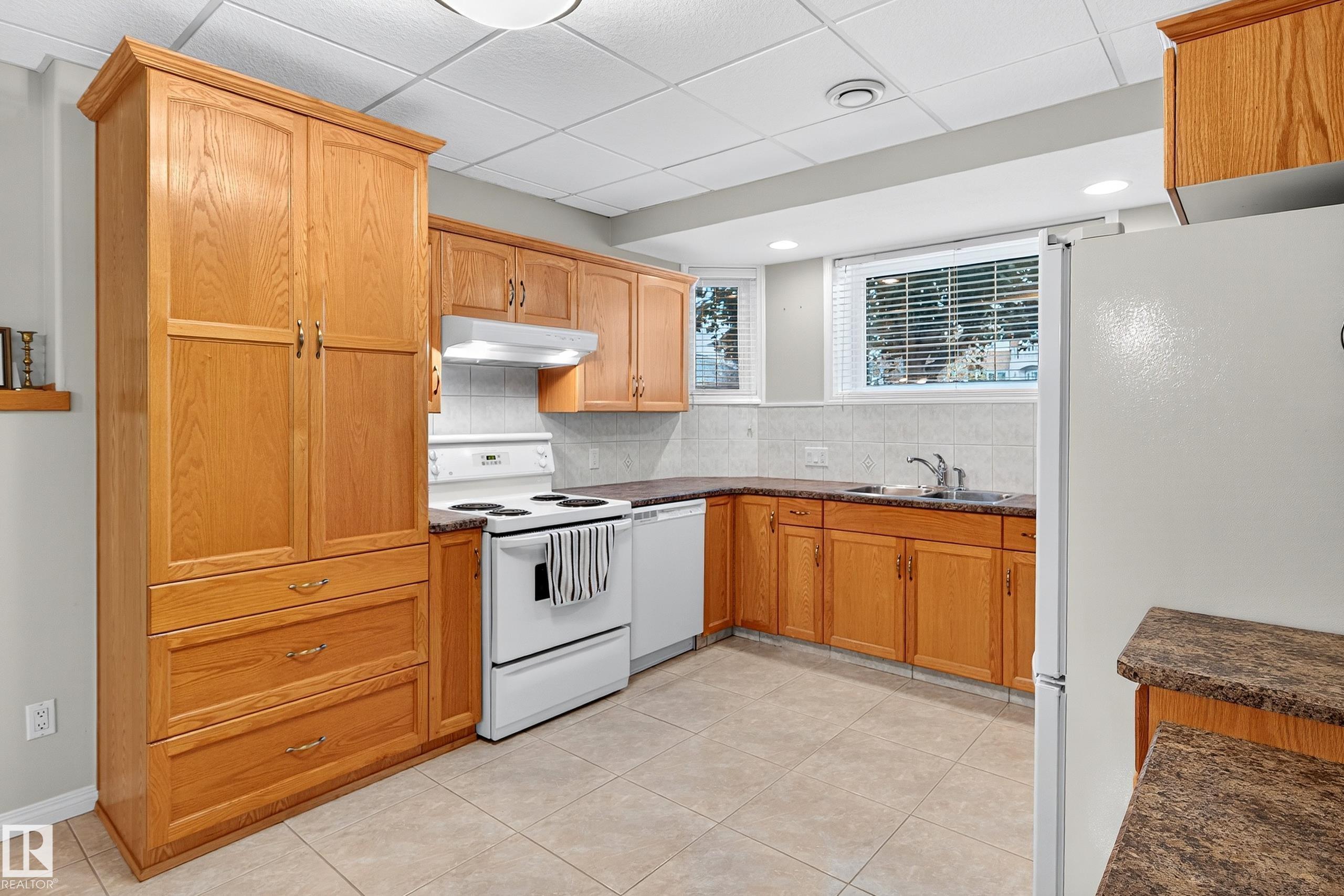 Photo 40 at 15711 135 Street NW, Carlton, Edmonton