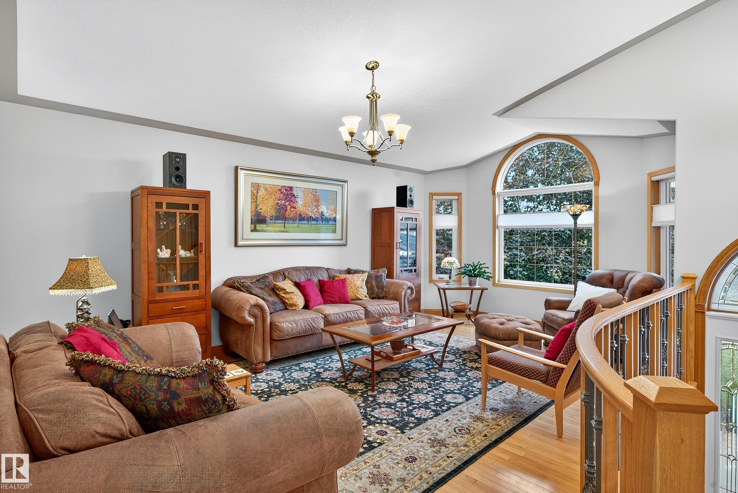 Photo 10 at 15711 135 Street NW, Carlton, Edmonton