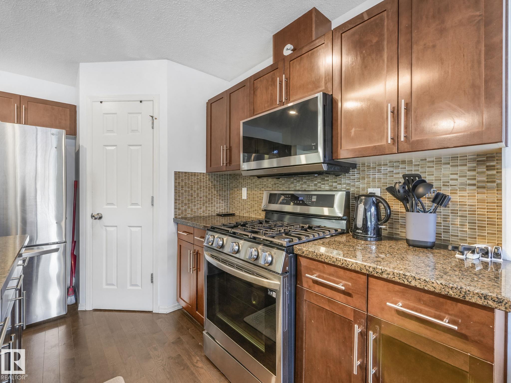 Photo 8 at 6030 214 Street NW, The Hamptons, Edmonton