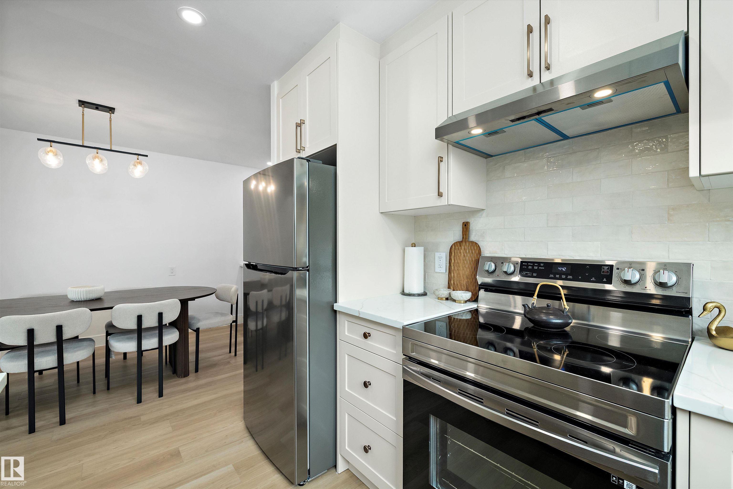 Photo 35 at 10229/10231 159 Street NW, Britannia Youngstown, Edmonton