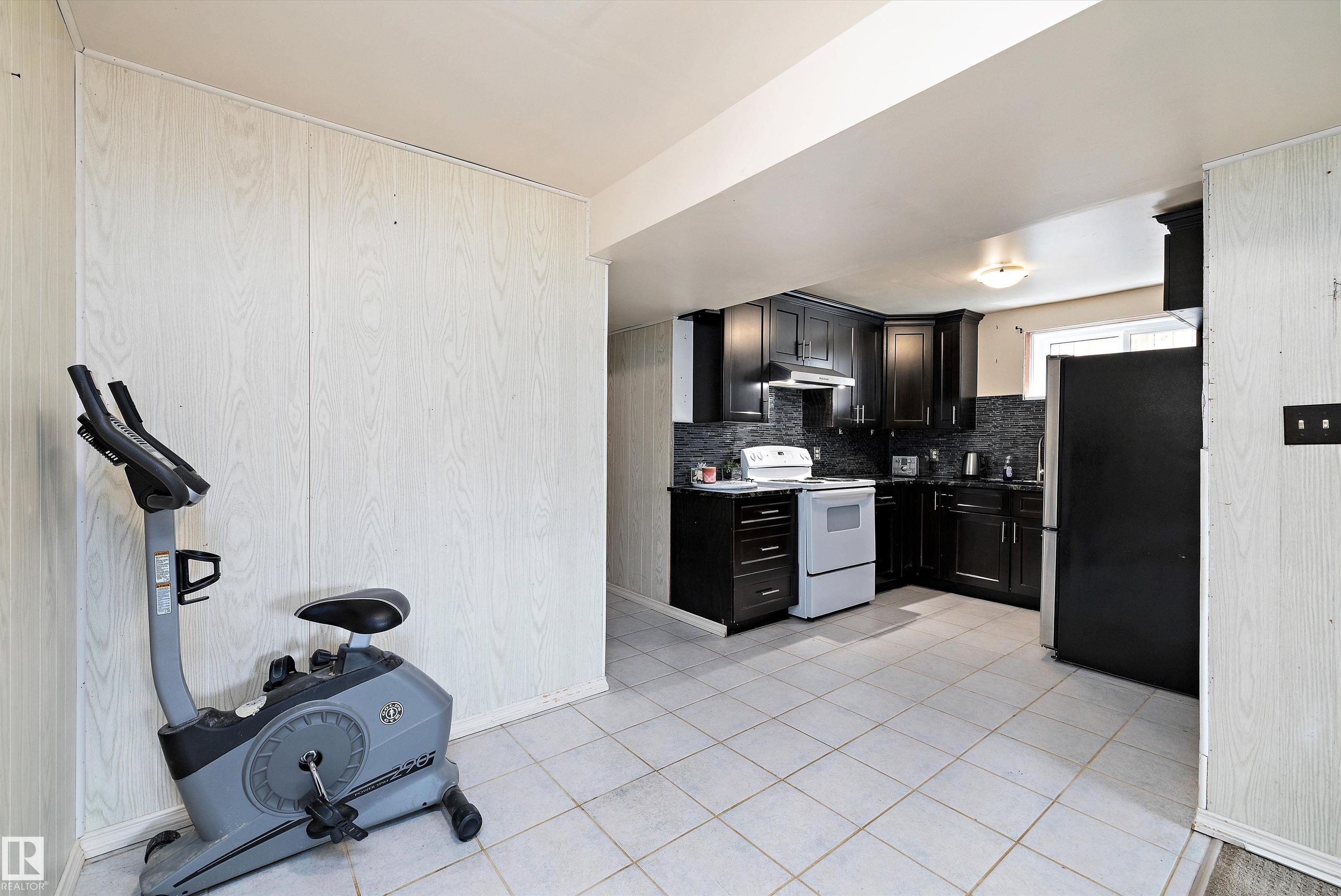 Photo 53 at 10229/10231 159 Street NW, Britannia Youngstown, Edmonton