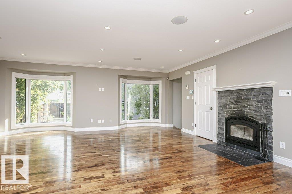 Photo 24 at 9119 117 Street NW, Windsor Park, Edmonton