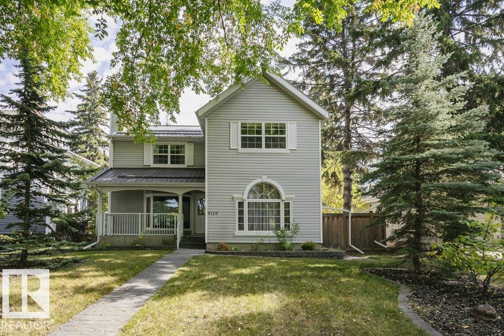 Photo 5 at 9119 117 Street NW, Windsor Park, Edmonton