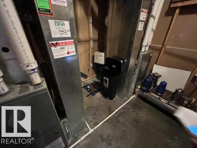 Photo 13 at 17419 110 Street NW, Chambery, Edmonton