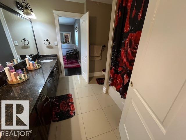 Photo 17 at 17419 110 Street NW, Chambery, Edmonton
