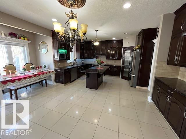 Photo 4 at 17419 110 Street NW, Chambery, Edmonton