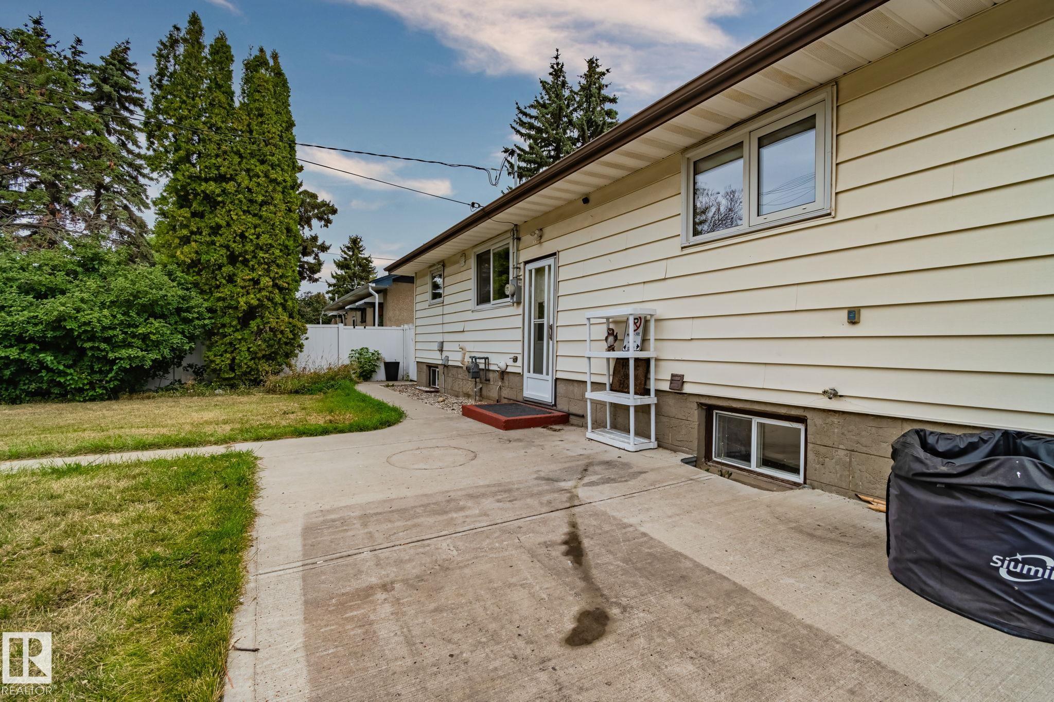 Photo 24 at 10324 50 Street NW, Fulton Place, Edmonton