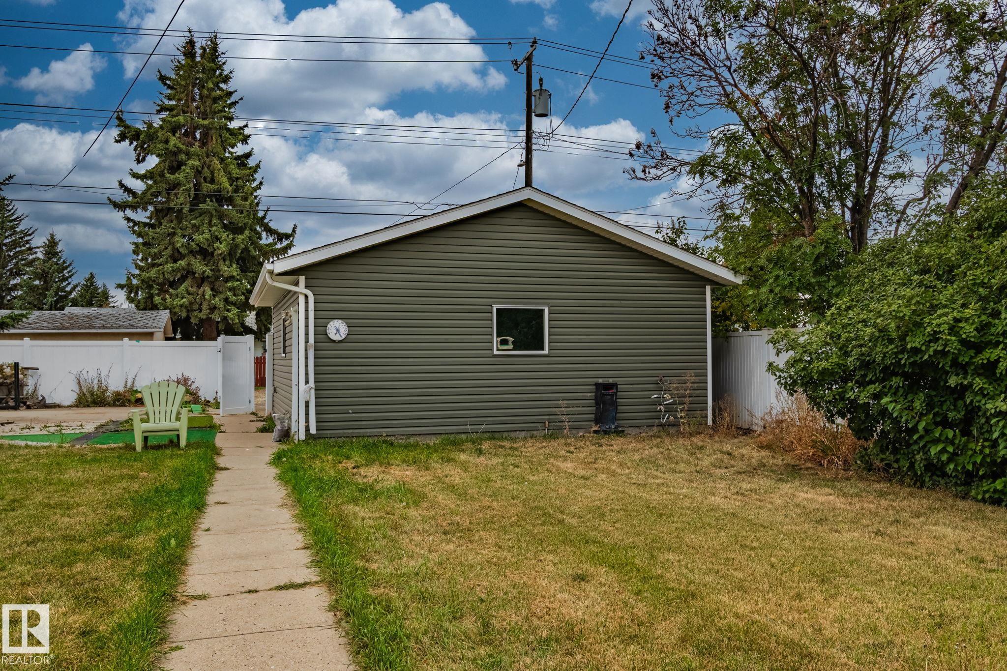 Photo 25 at 10324 50 Street NW, Fulton Place, Edmonton