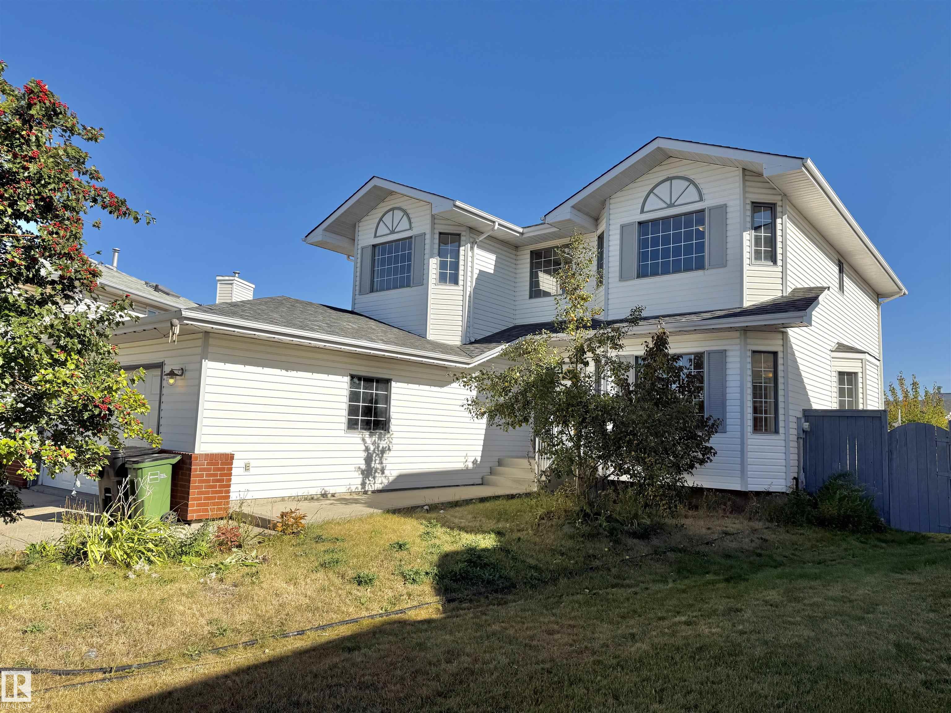 Photo 2 at 15419 132 Street NW, Oxford, Edmonton