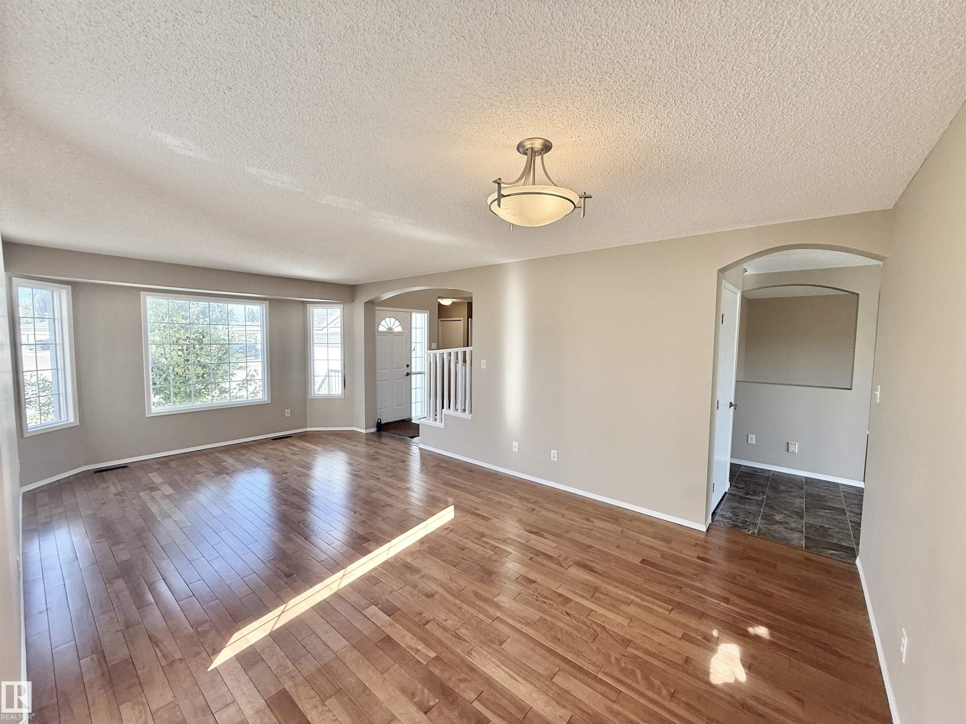 Photo 12 at 15419 132 Street NW, Oxford, Edmonton