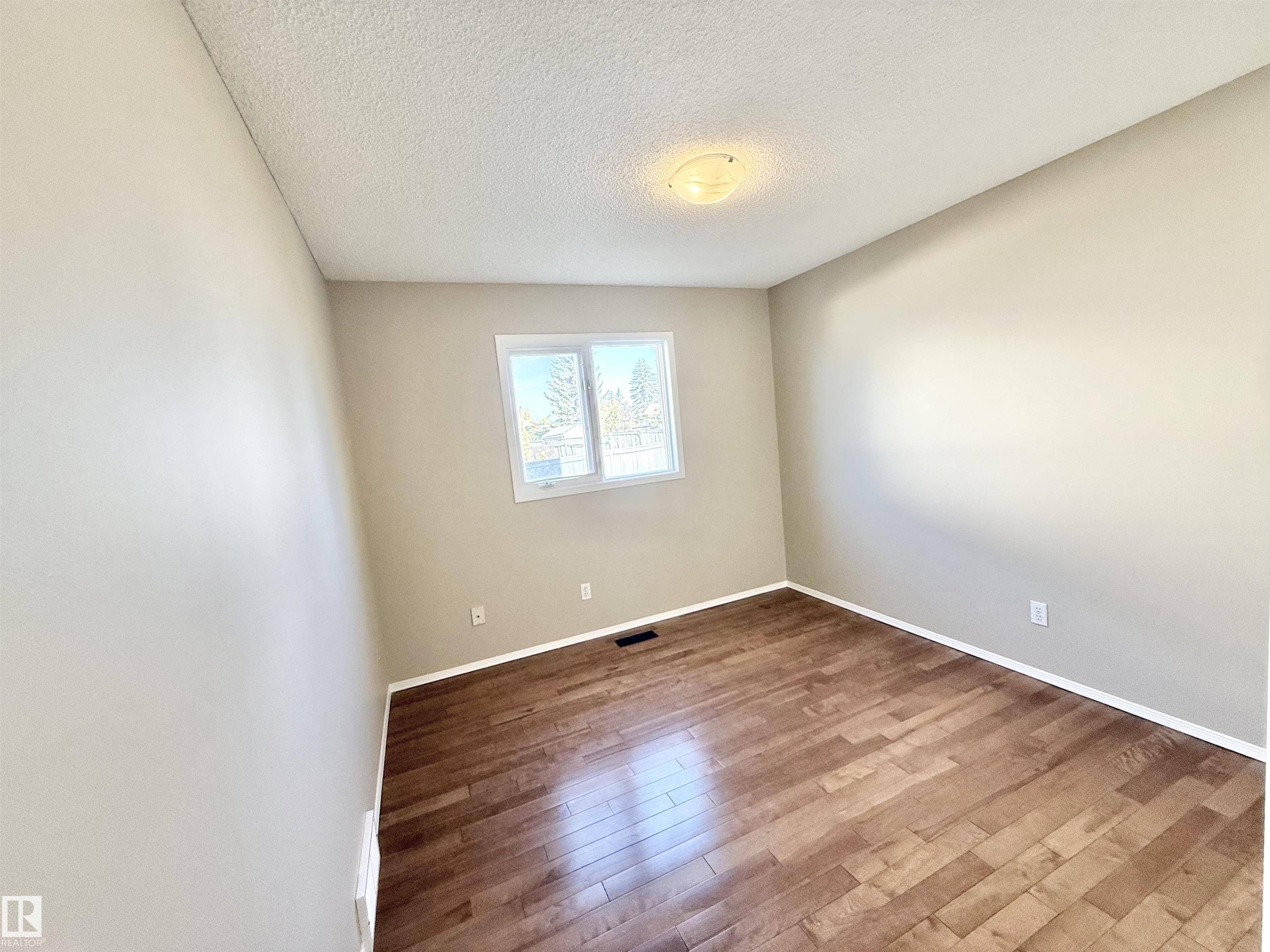 Photo 27 at 15419 132 Street NW, Oxford, Edmonton