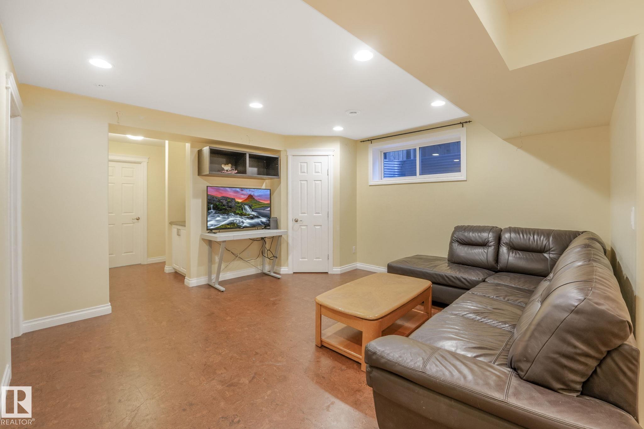 Photo 42 at 209 Silverstone Crescent, Silverstone, Stony Plain