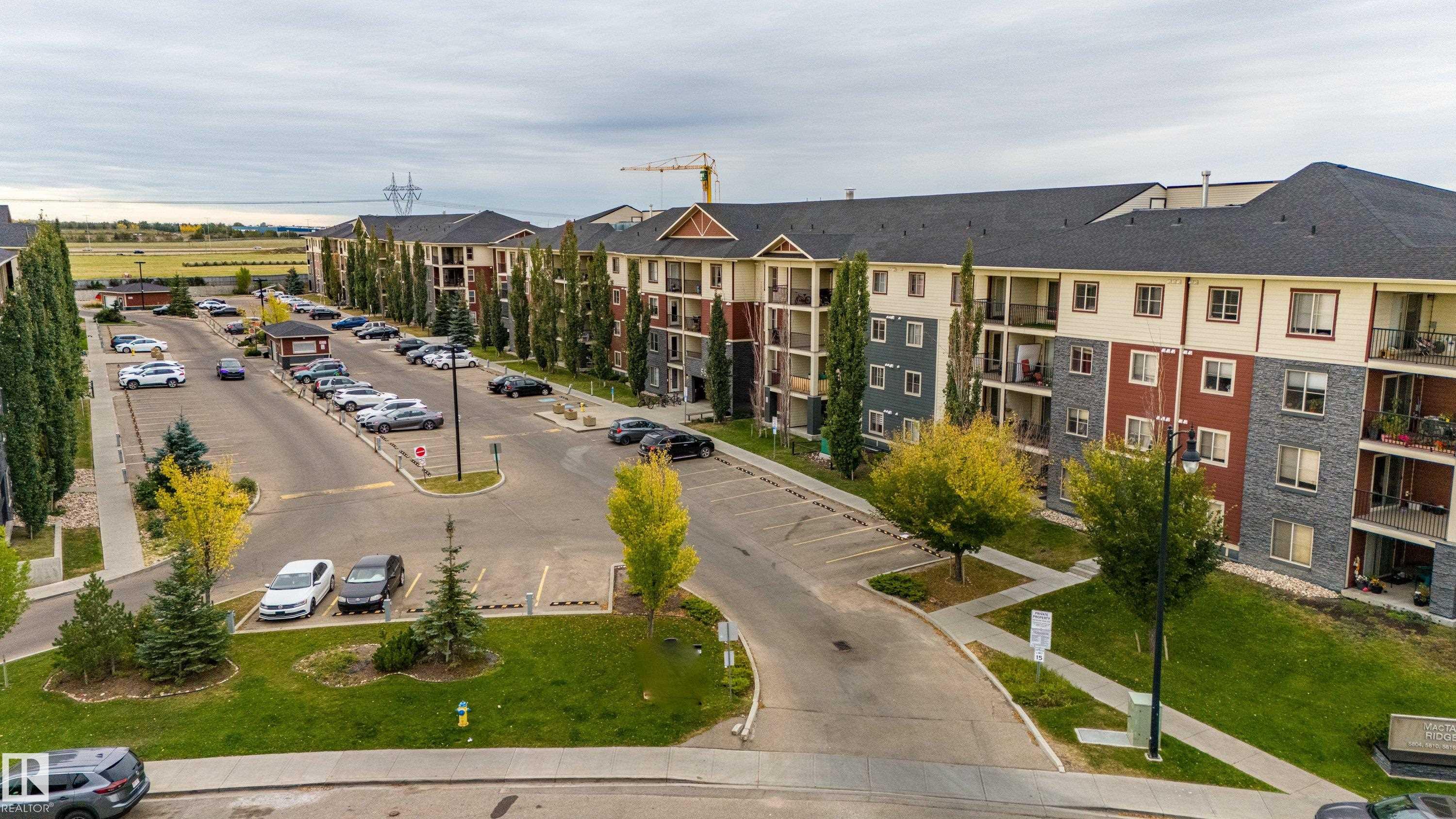 Photo 3 at 316 - 5804 Mullen Place NW, MacTaggart, Edmonton