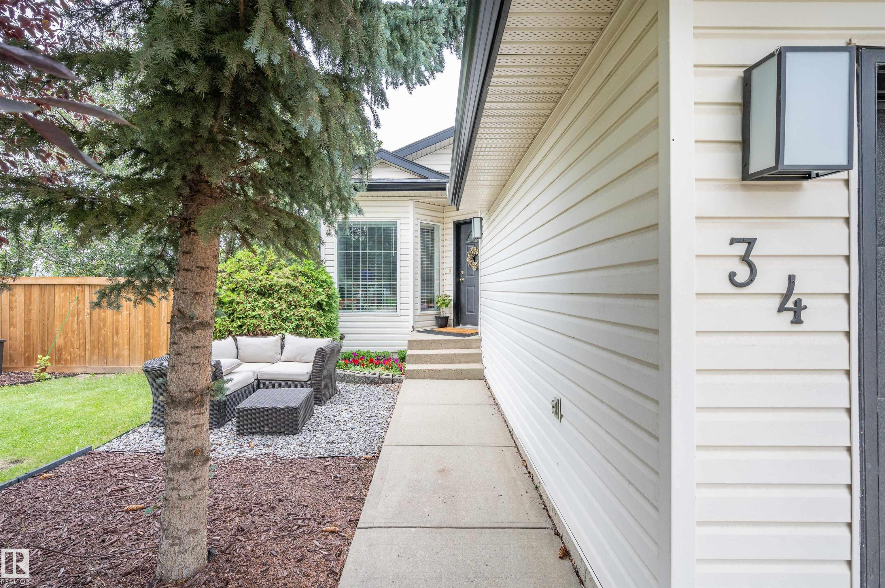 Photo 10 at 34 Foxboro Close, Foxboro, Sherwood Park