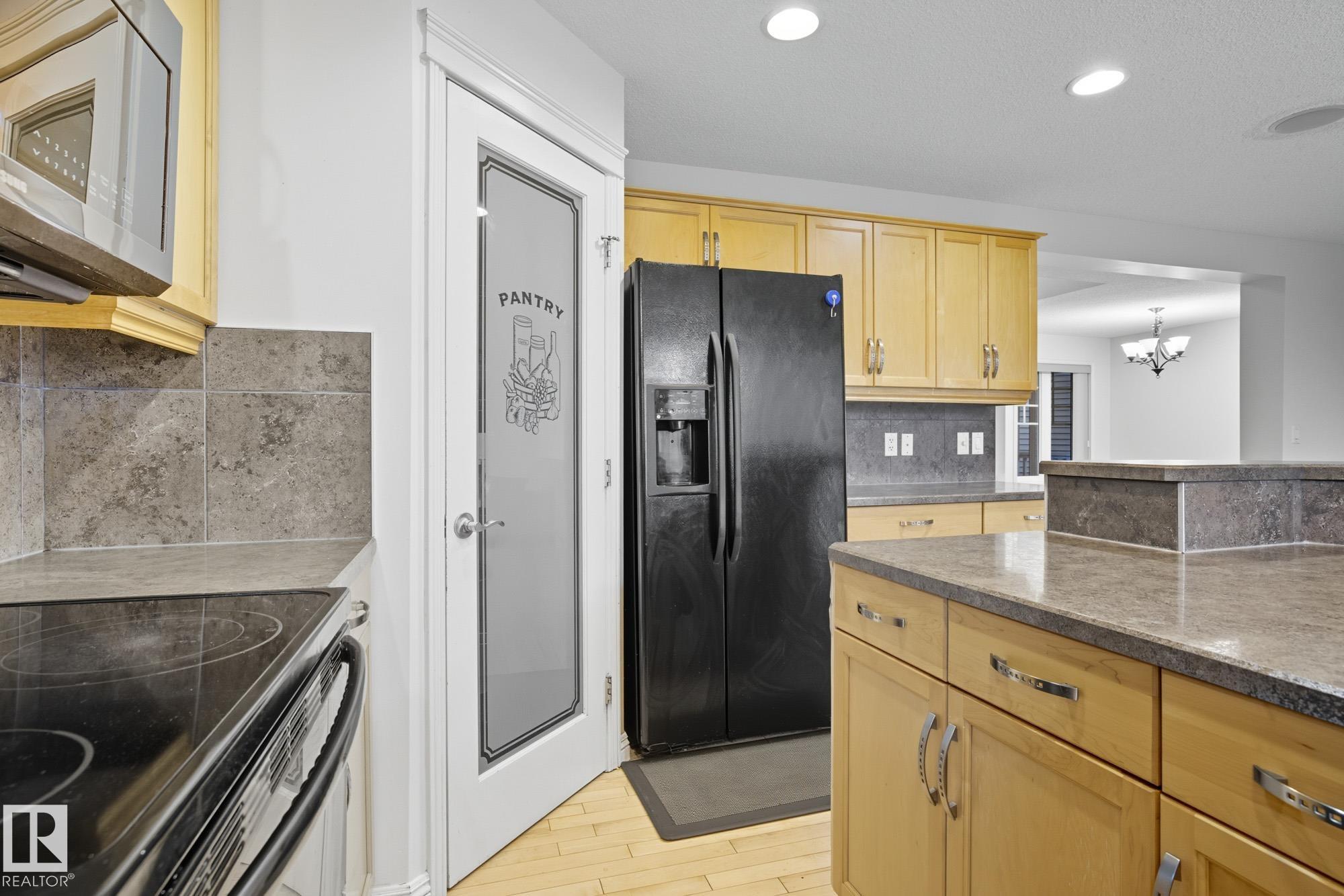 Photo 9 at 548 Adams Way SW, Ambleside, Edmonton
