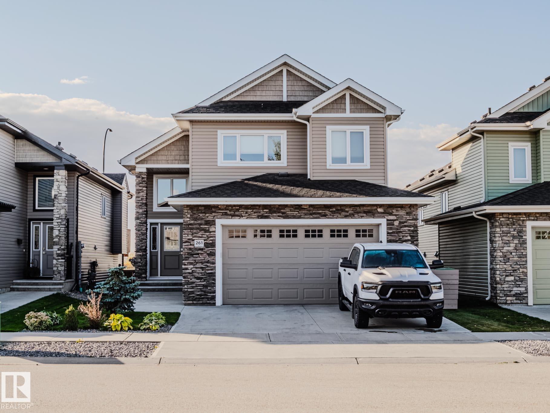 261 Westbrook Wynd, Westpark, Fort Saskatchewan 