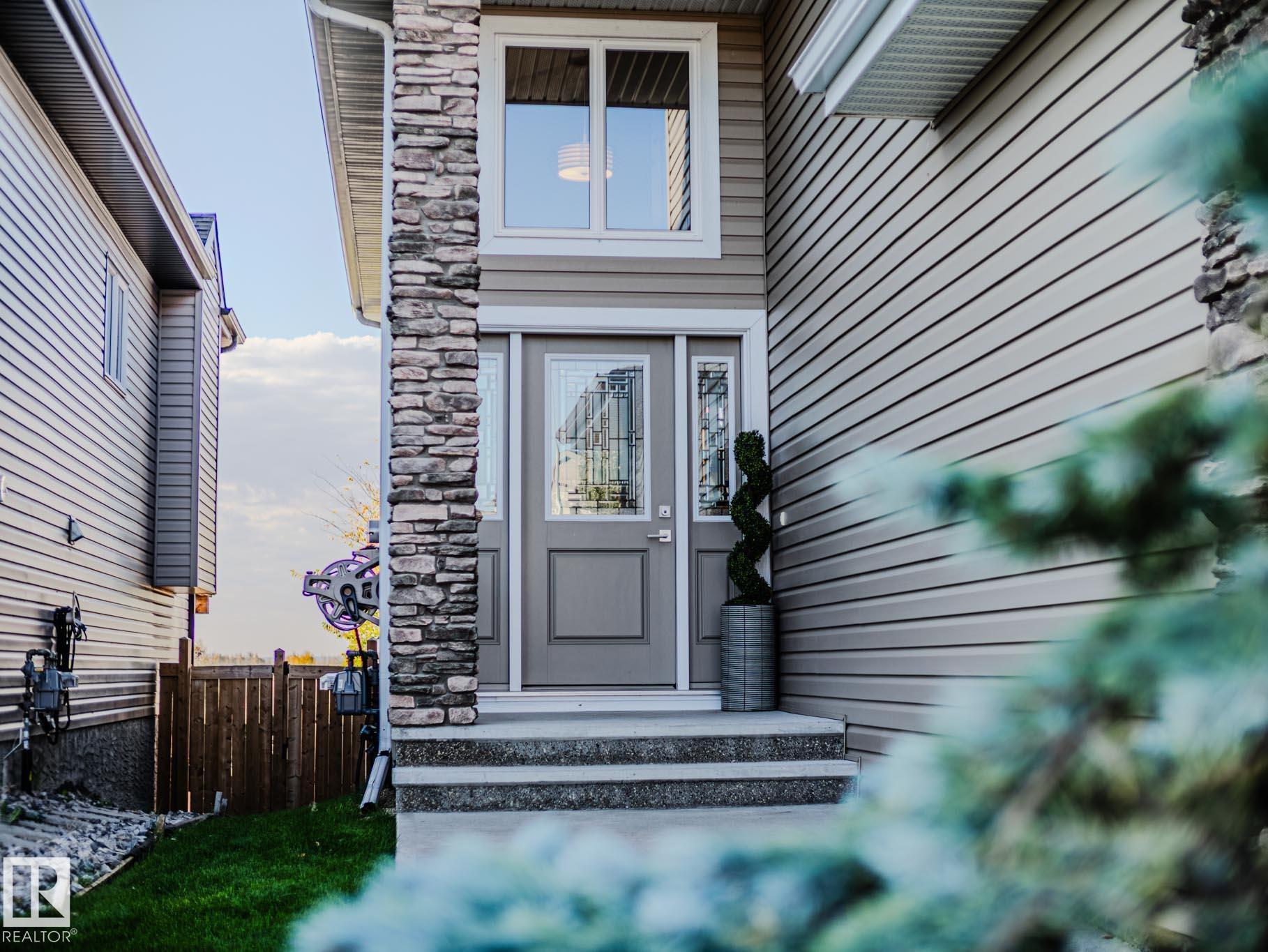 Photo 10 at 261 Westbrook Wynd, Westpark, Fort Saskatchewan