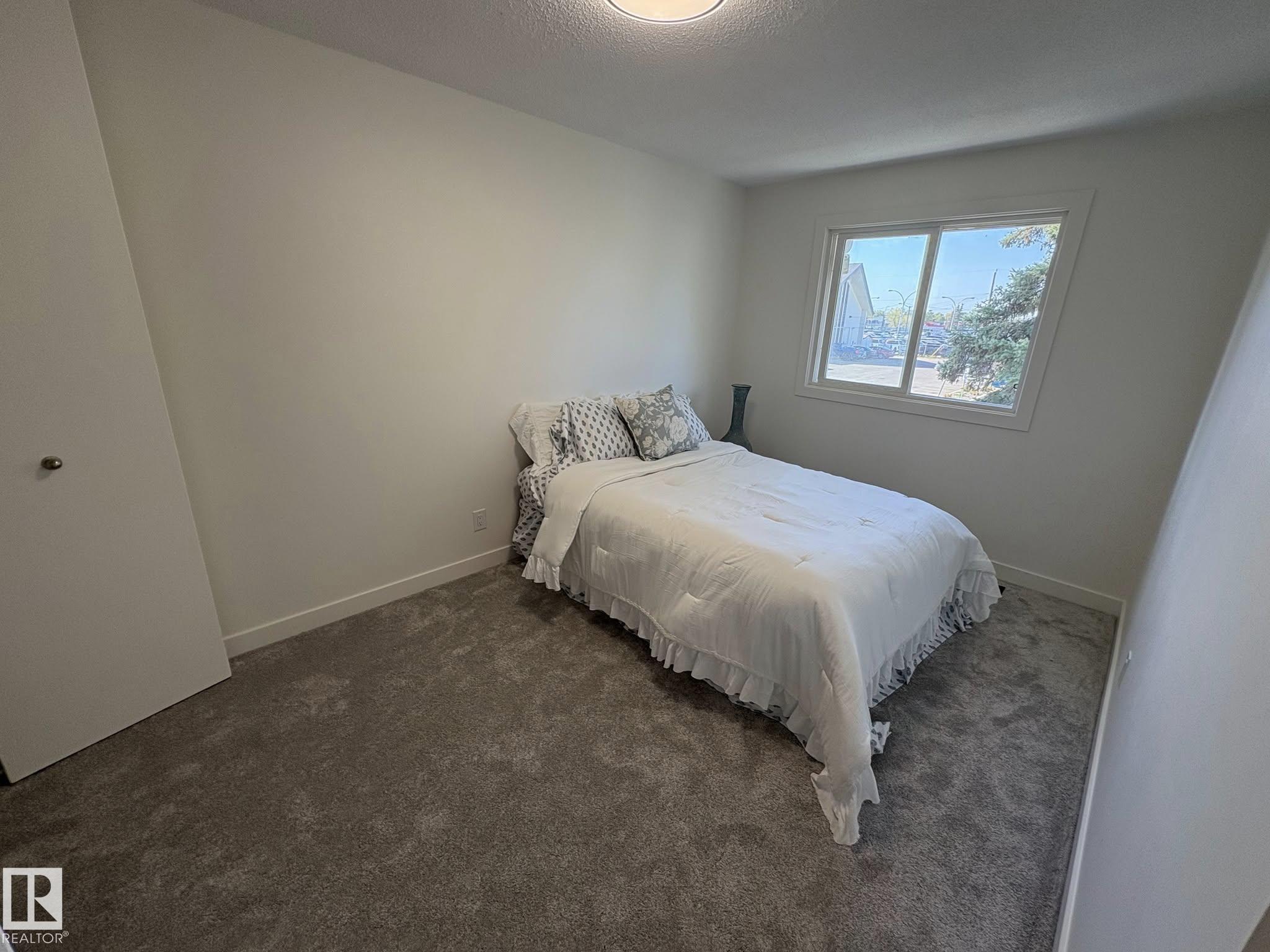 Photo 53 at 13211 95 Street NW, Glengarry, Edmonton