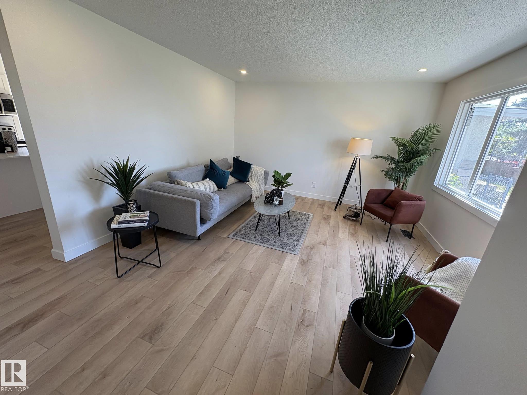 Photo 58 at 13211 95 Street NW, Glengarry, Edmonton