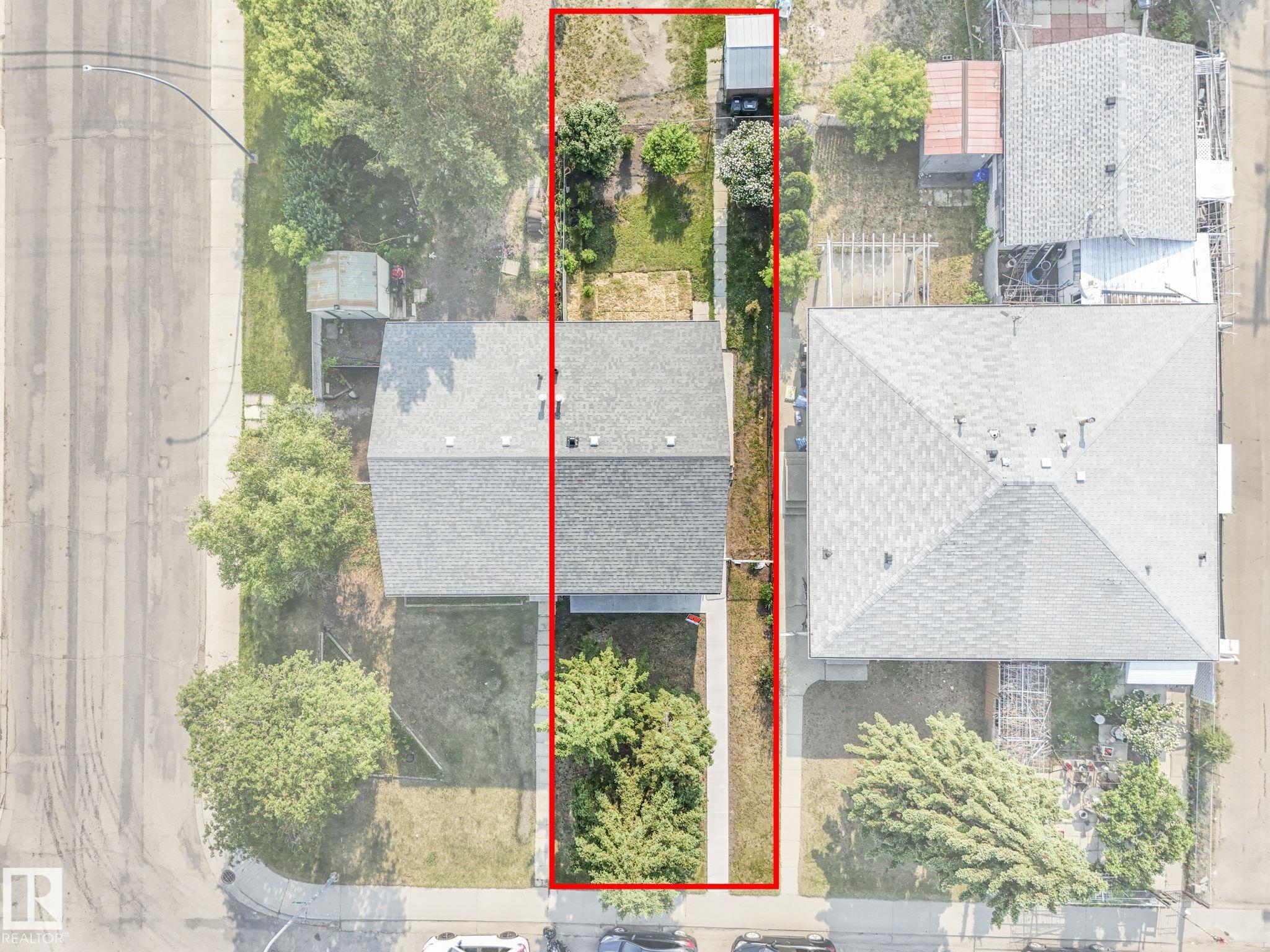 Photo 7 at 13211 95 Street NW, Glengarry, Edmonton